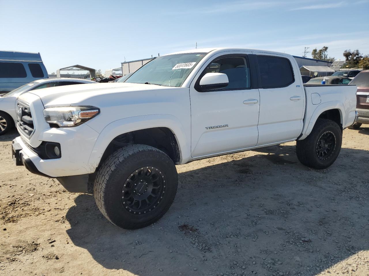 2017 Toyota Tacoma Double Cab იყიდება San Diego-ში, CA - Side