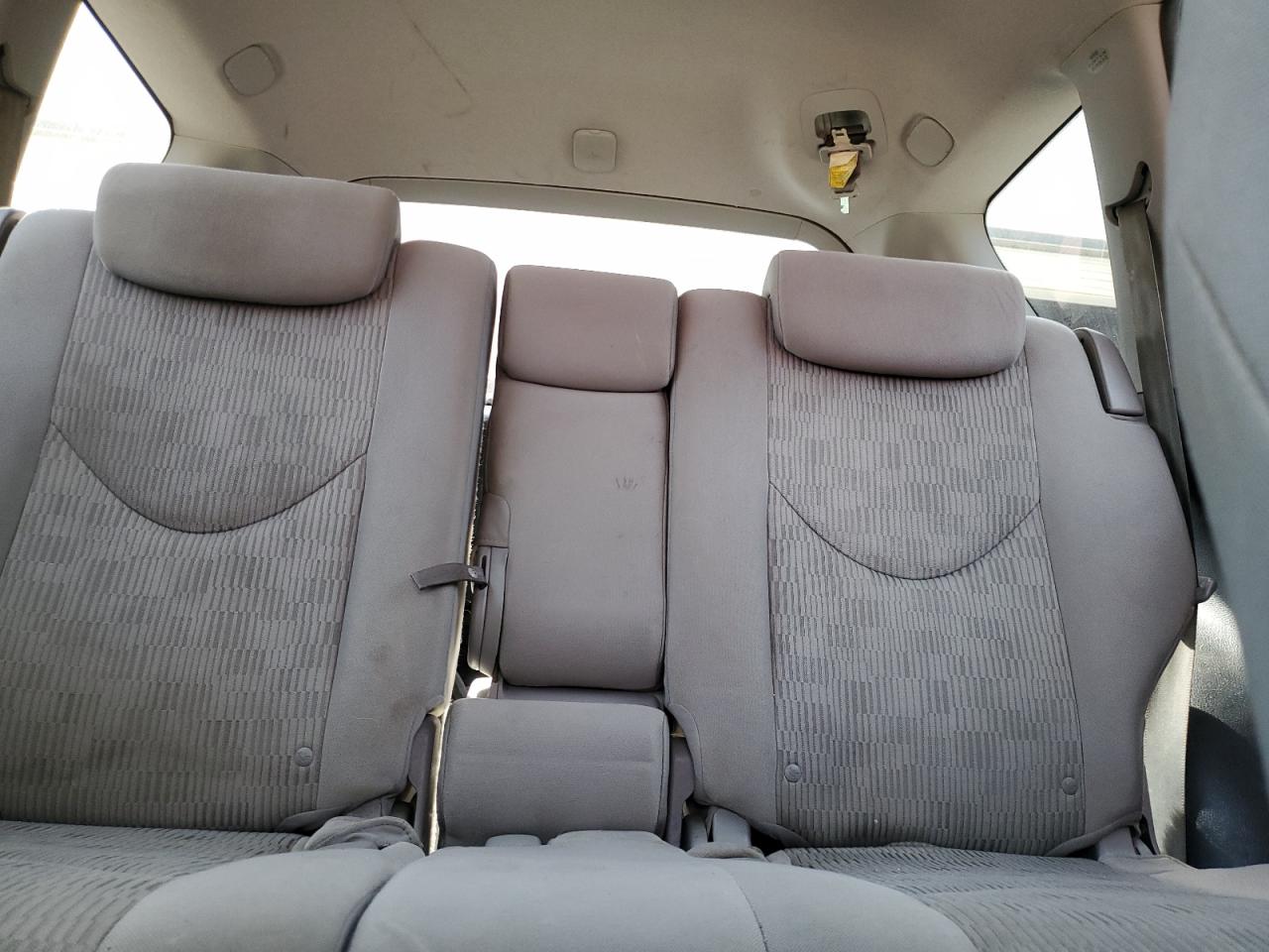 2011 Toyota RAV 4 - Image 10
