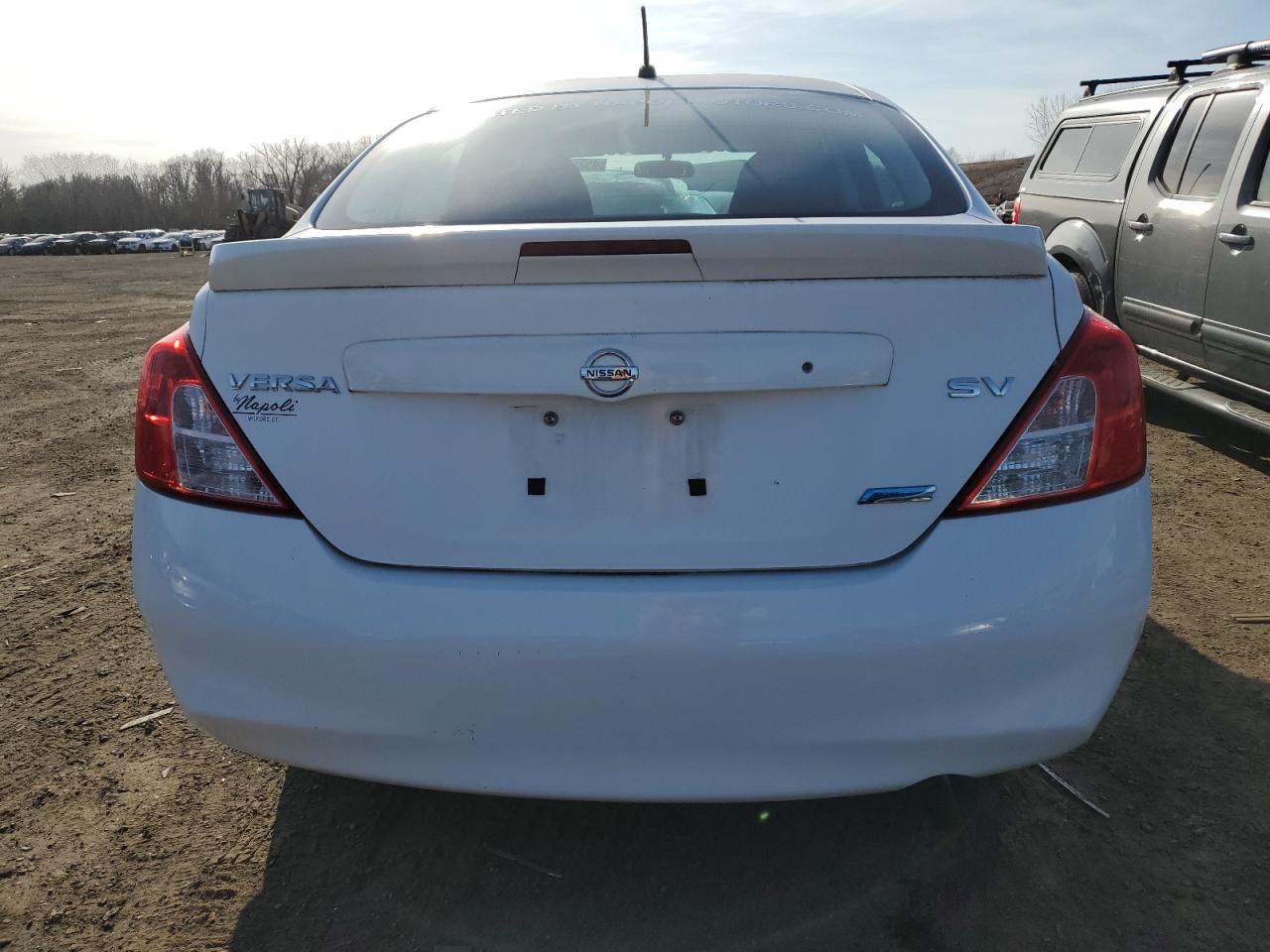 2014 Nissan Versa - Image 6