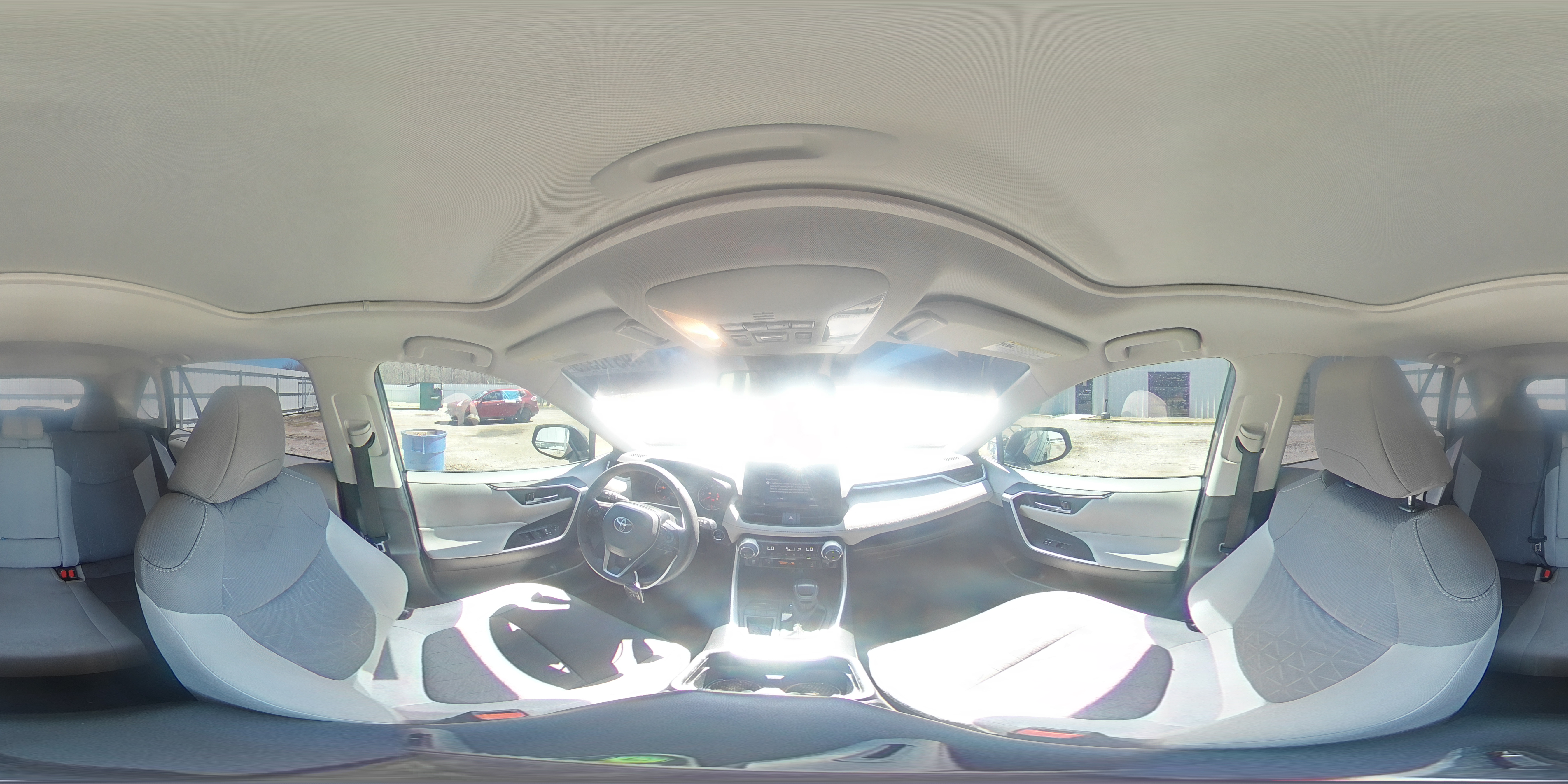 2021 Toyota RAV 4 - Image 12