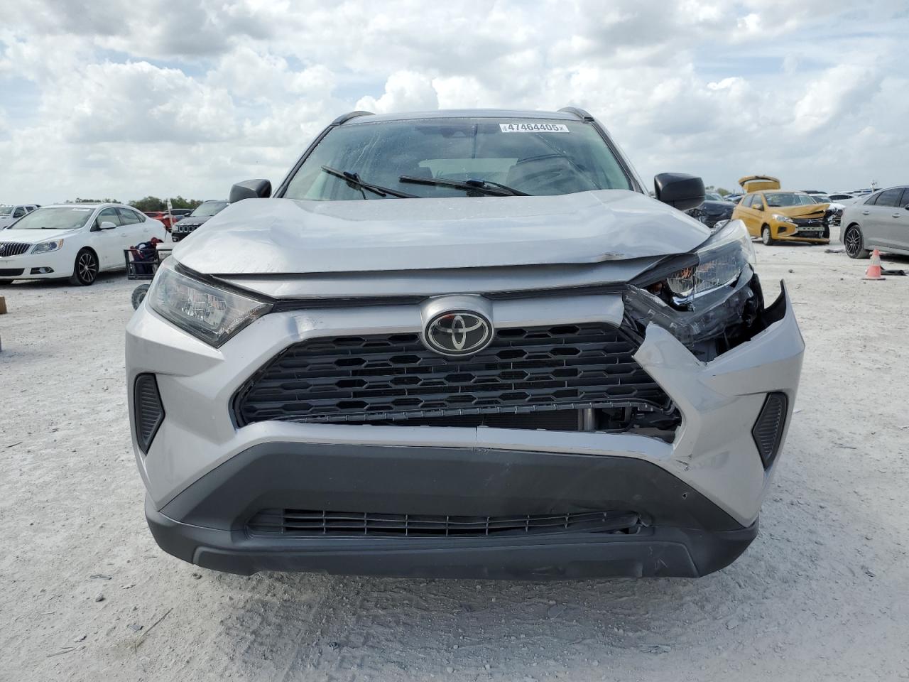 2019 Toyota RAV 4 - Image 5
