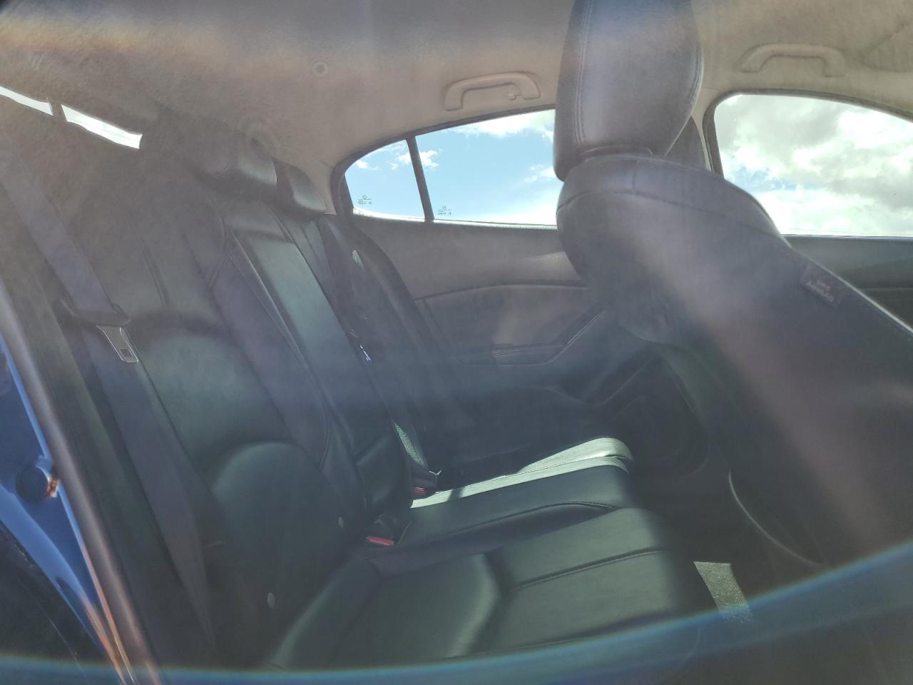 2018 Mazda 3 - Image 10