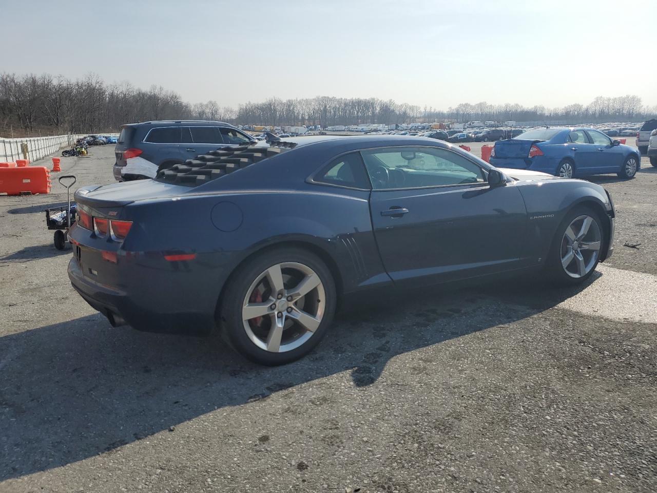 2010 Chevrolet Camaro - Image 3