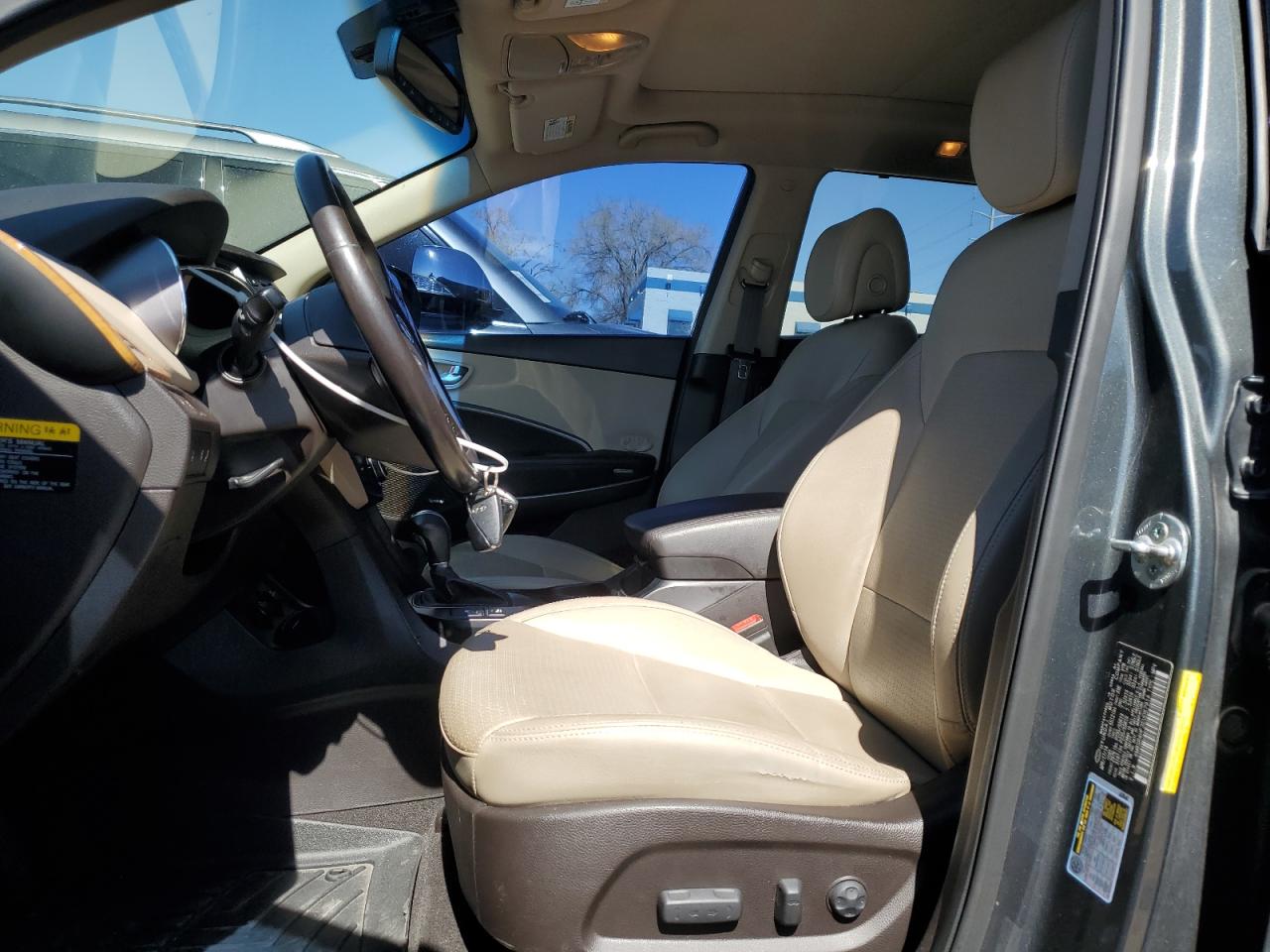 2014 Hyundai Santa Fe - Image 7
