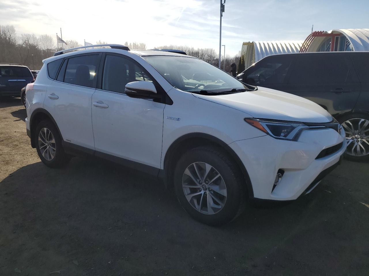 2016 Toyota RAV 4 - Image 4