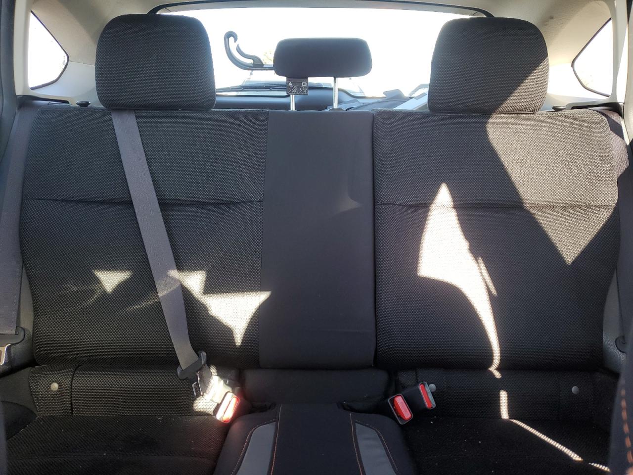 2016 Subaru XV - Image 11