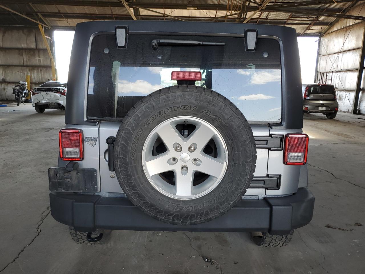 2015 Jeep Wrangler - Image 6