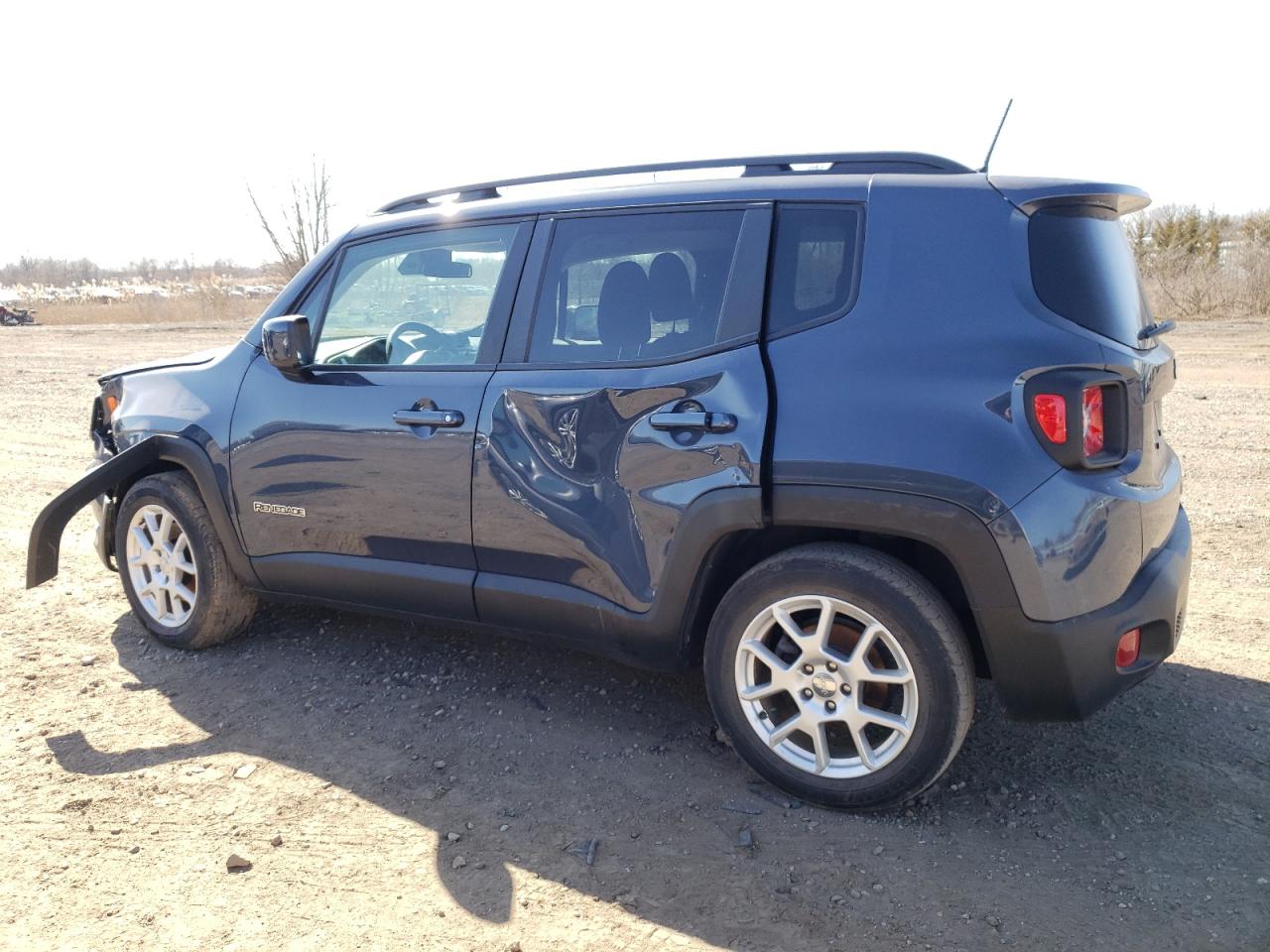 2020 Jeep Renegade - Image 2