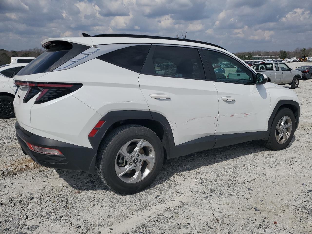 2022 Hyundai Tucson - Image 3