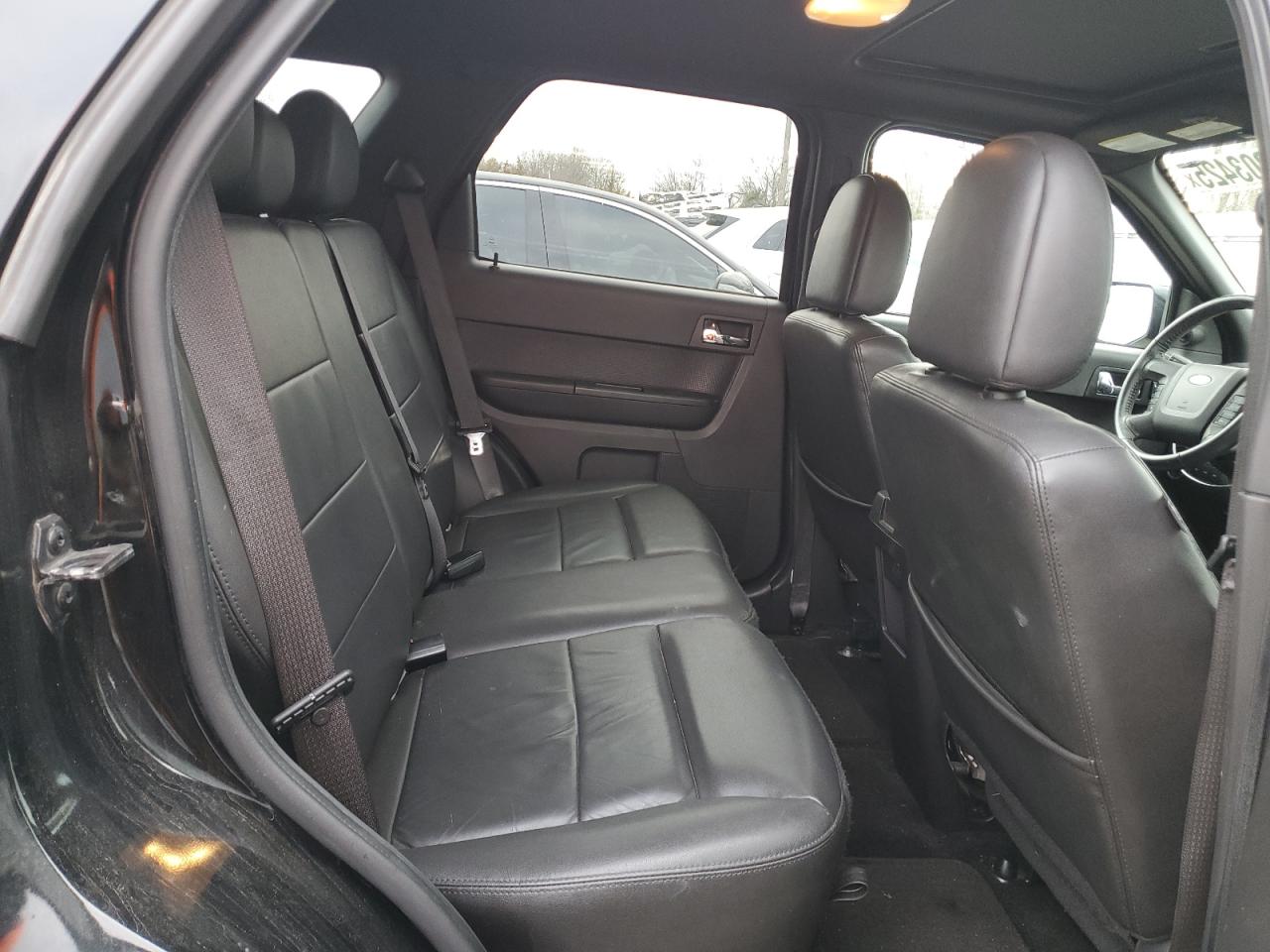 2012 Ford Escape - Image 11