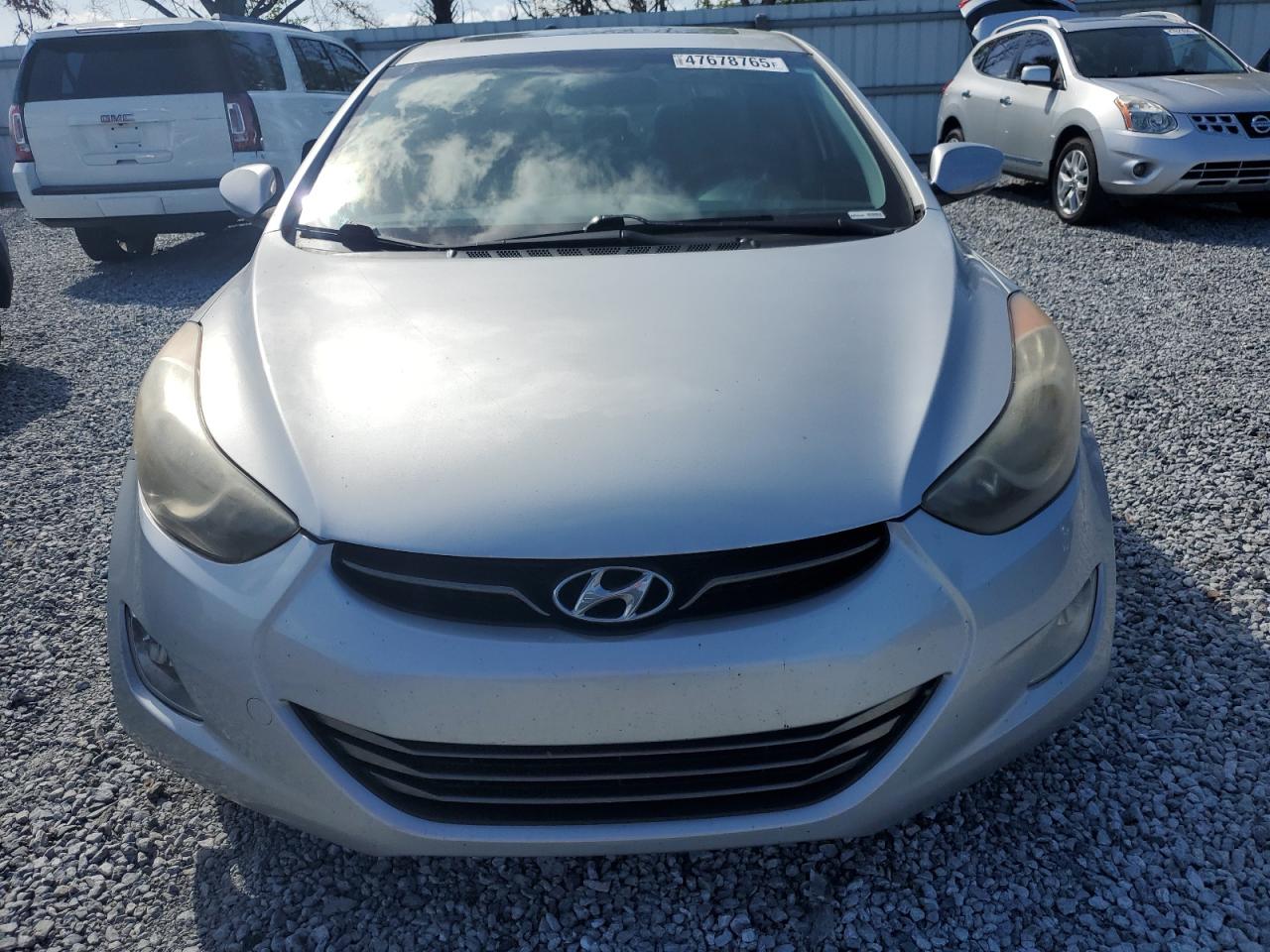 2013 Hyundai Elantra - Image 5