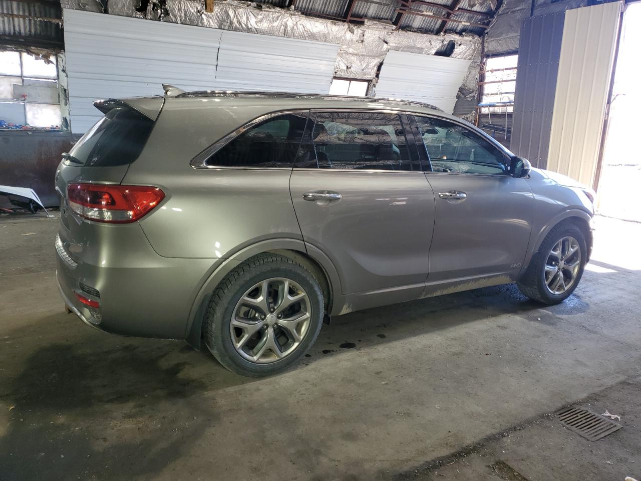 2017 Kia Sorento - Image 3