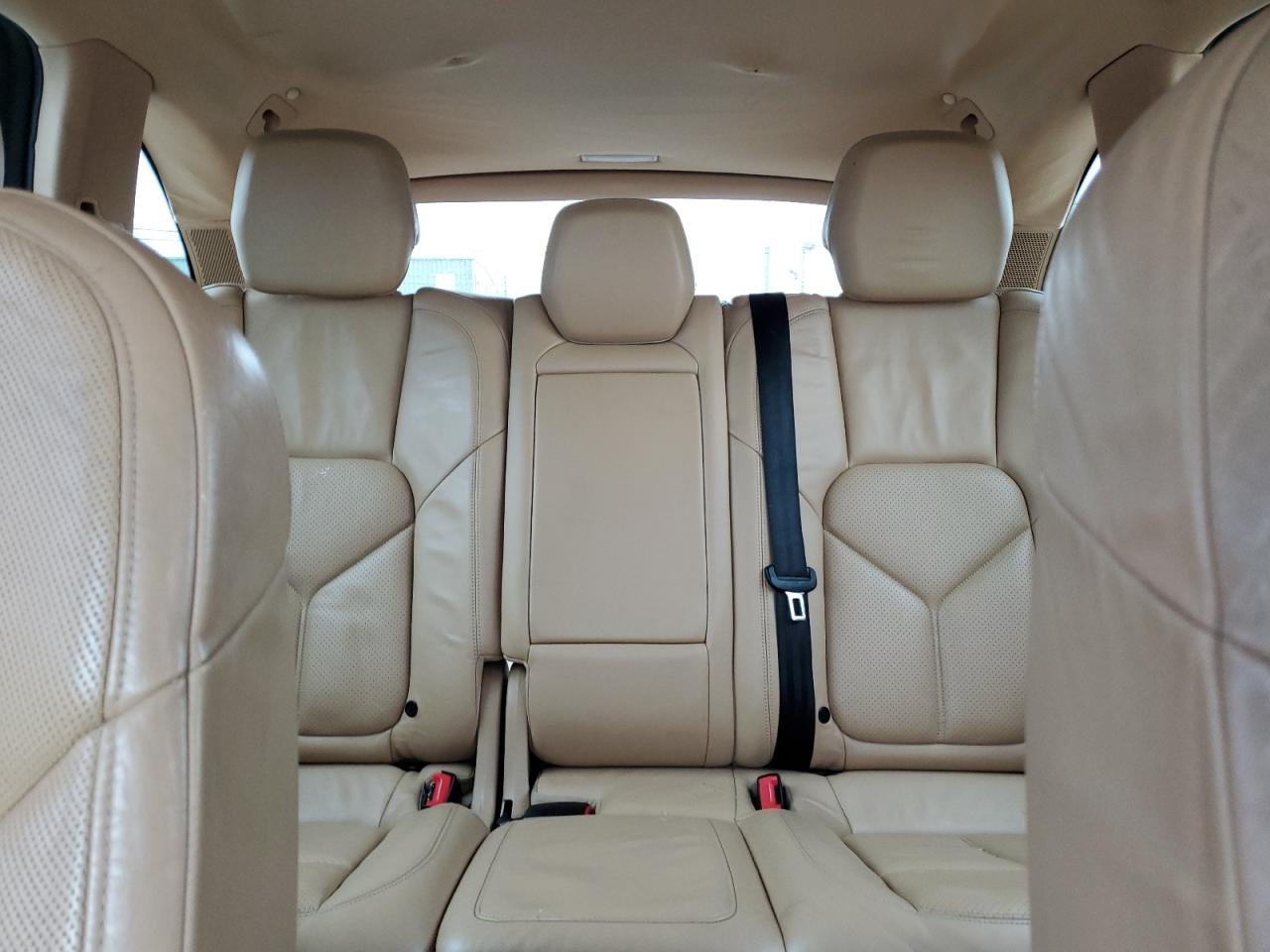 2011 Porsche Cayenne VIN: WP1AA2A25BLA07474 Lot: 47855735