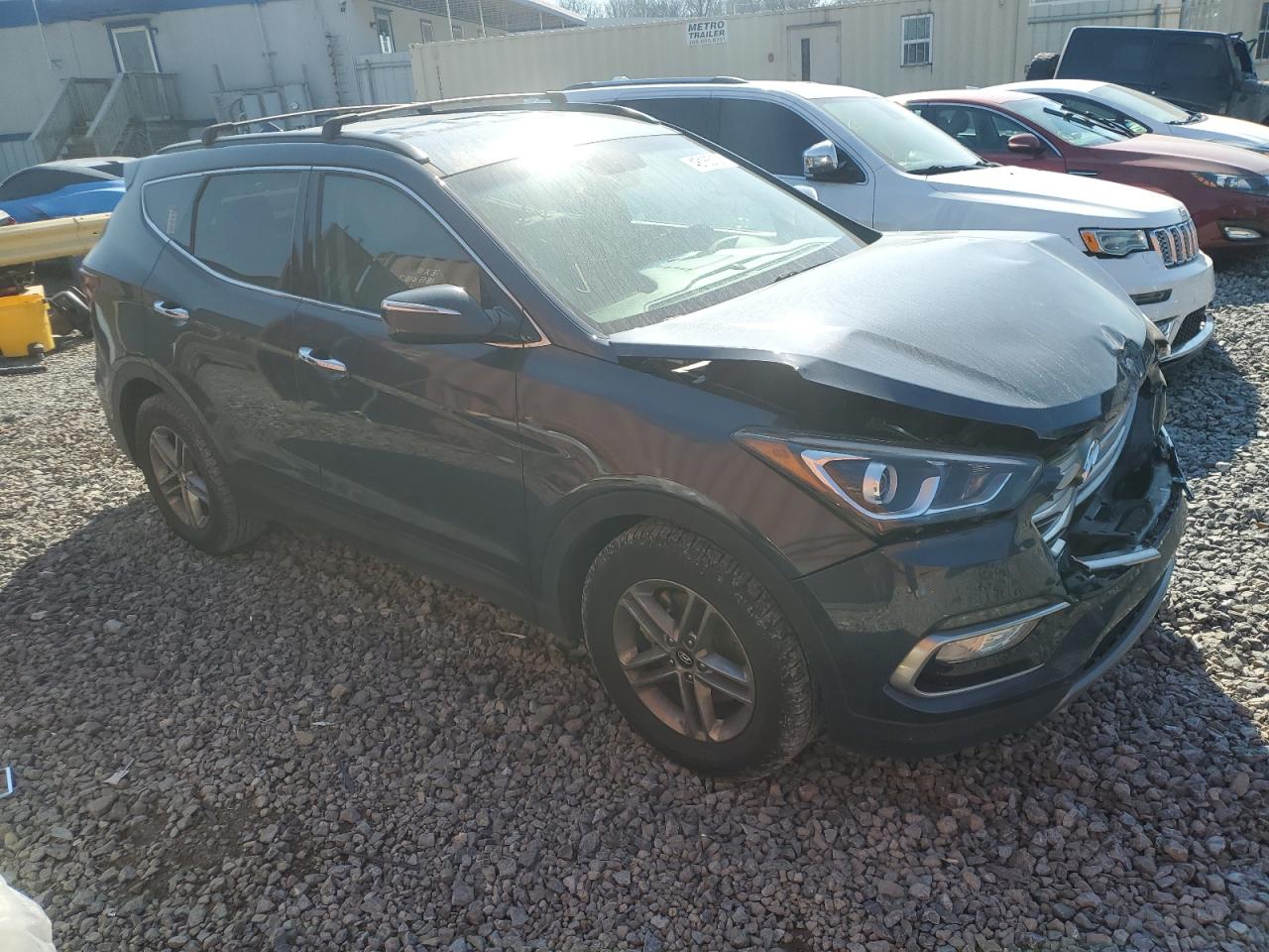 2017 Hyundai Santa Fe - Image 4