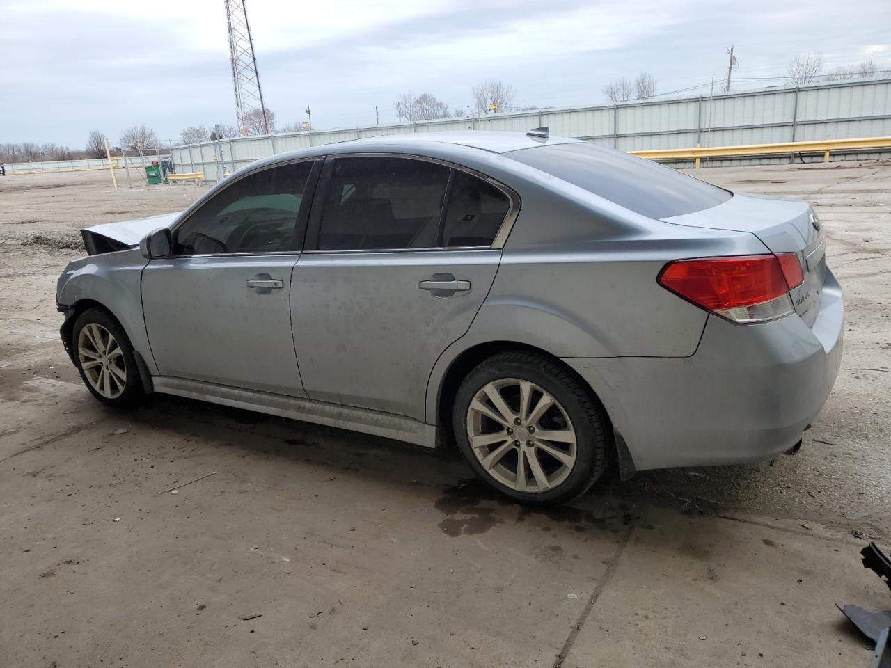 2013 Subaru Legacy - Image 2
