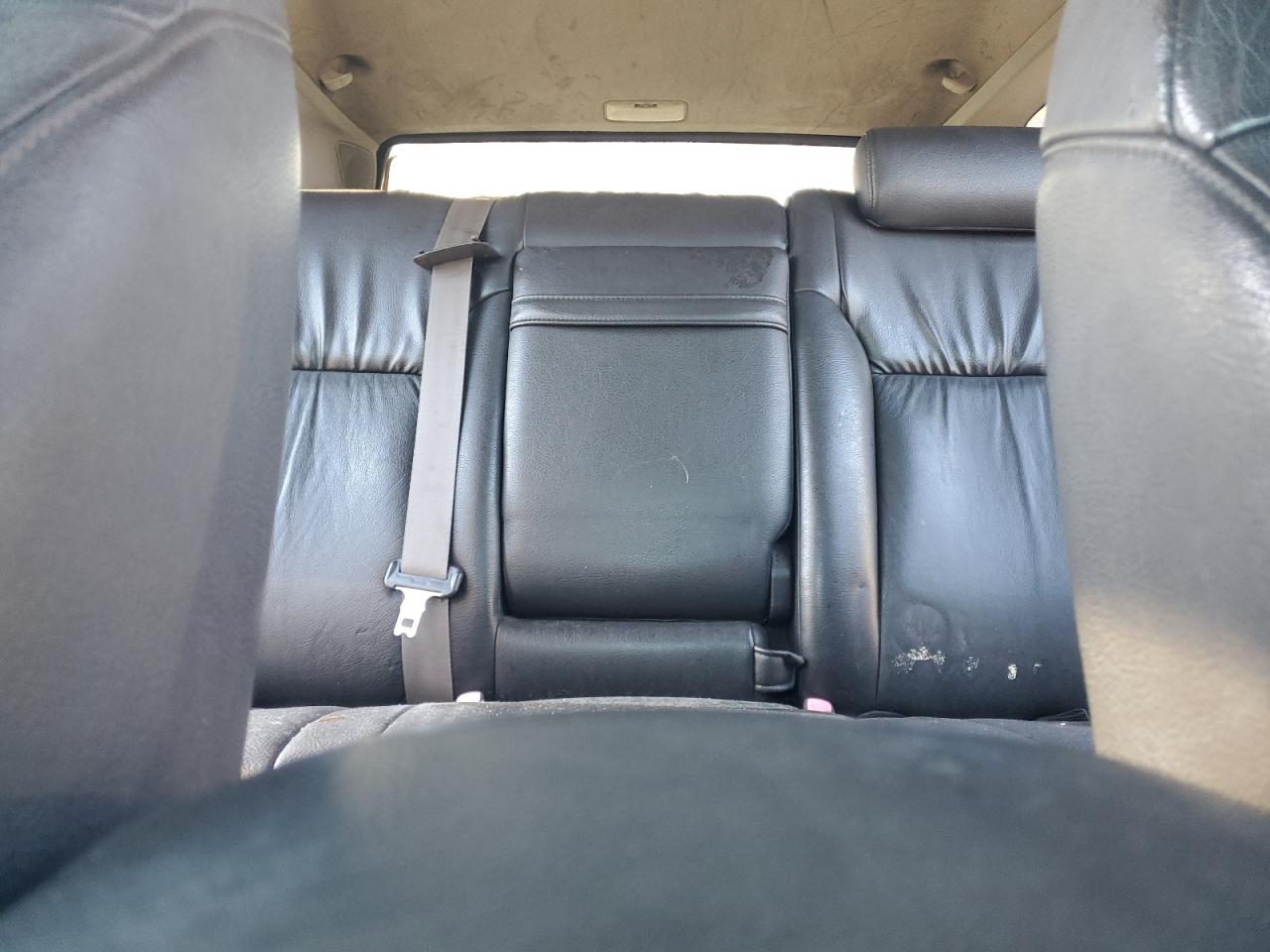 2005 Toyota 4Runner - Image 10
