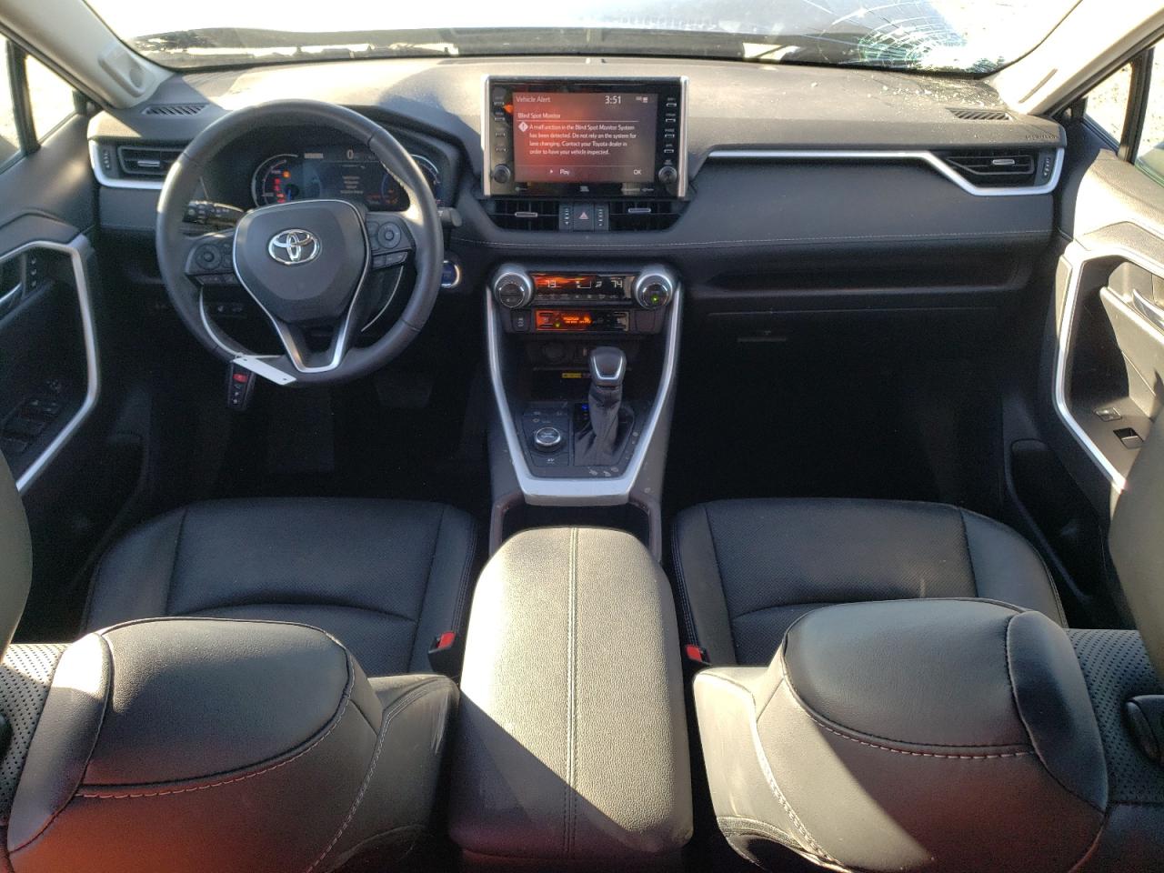 2022 Toyota RAV 4 - Image 8