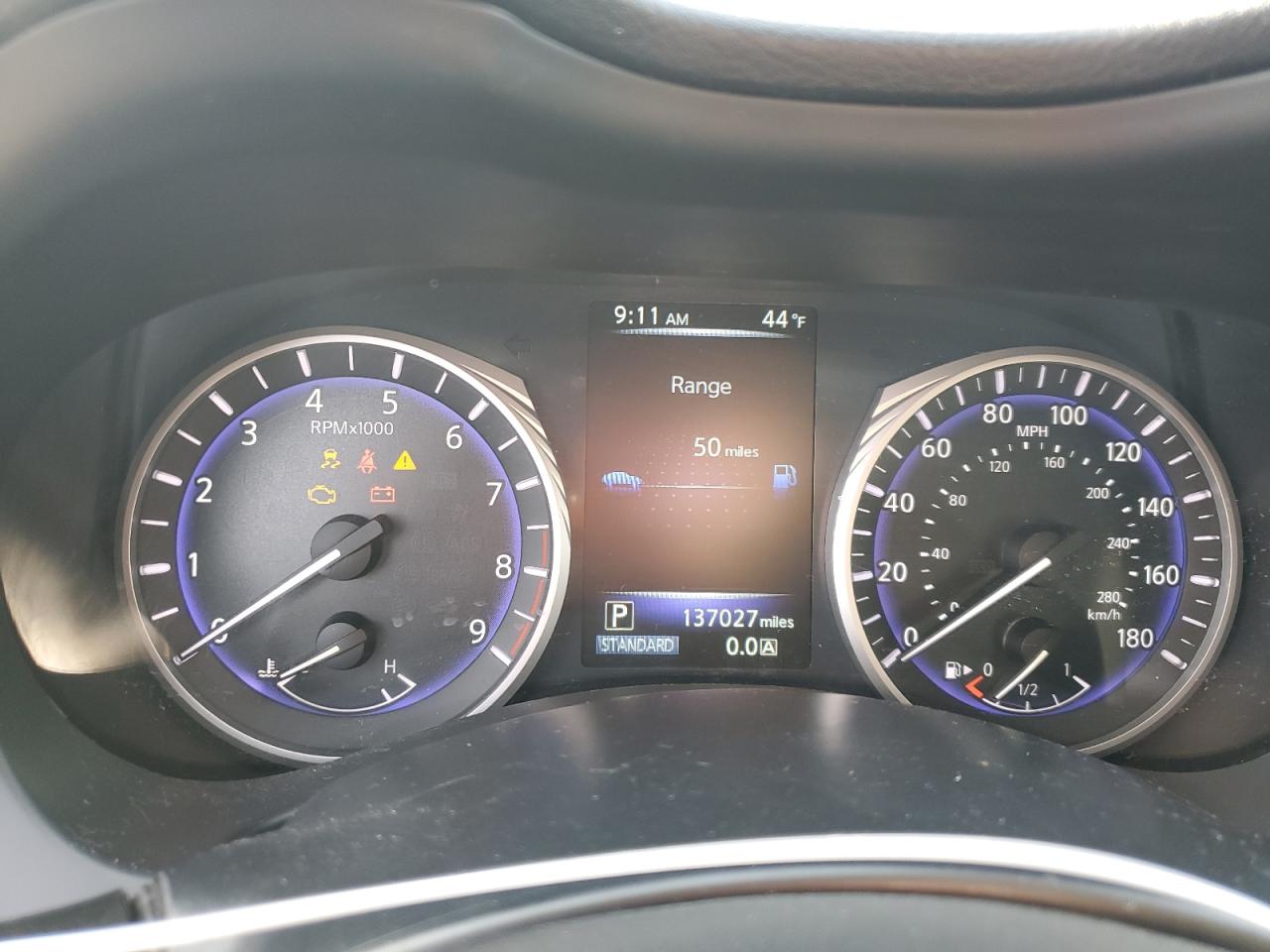2014 Infiniti Q50 - Image 9