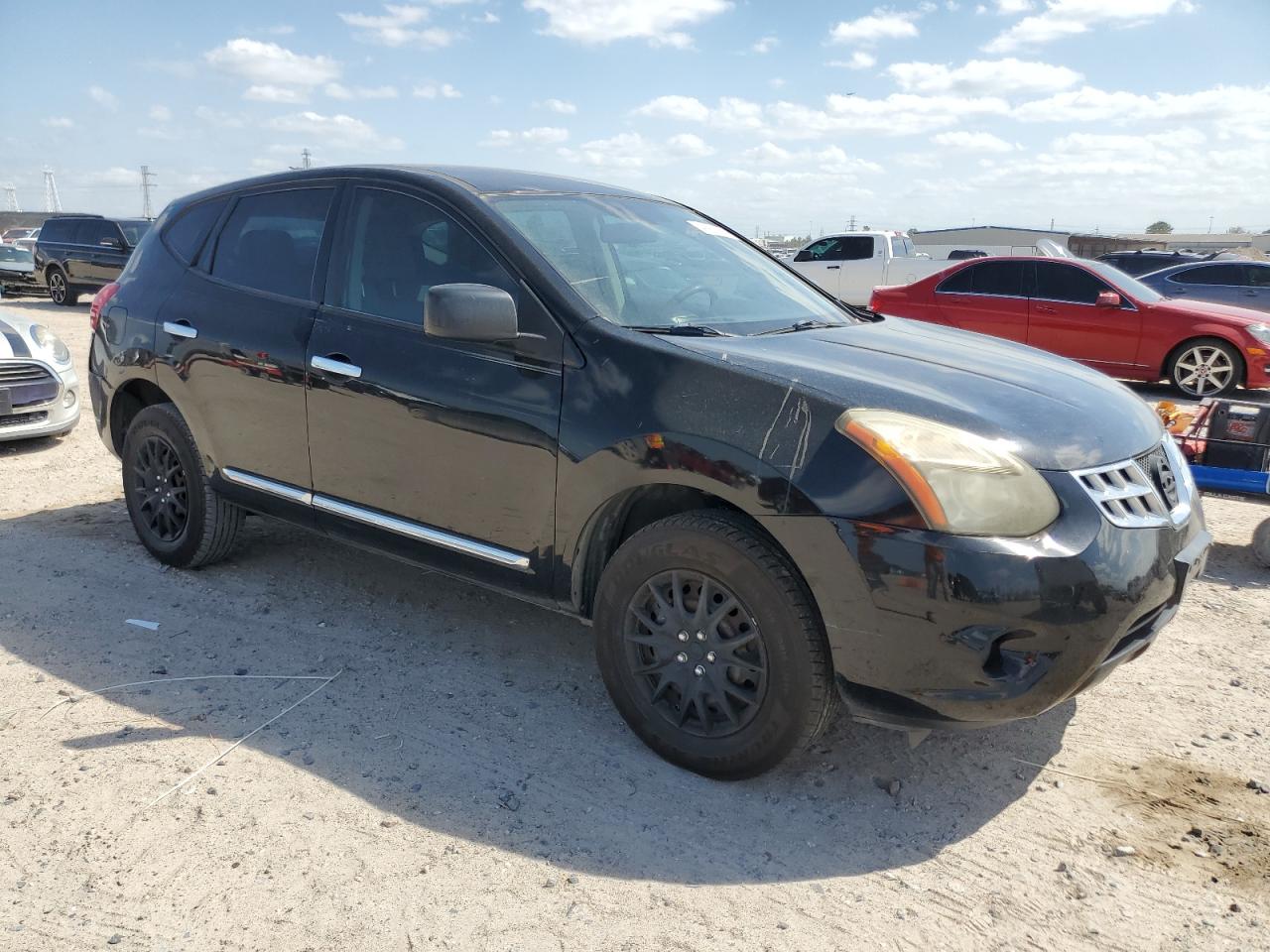 2014 Nissan Rogue - Image 4