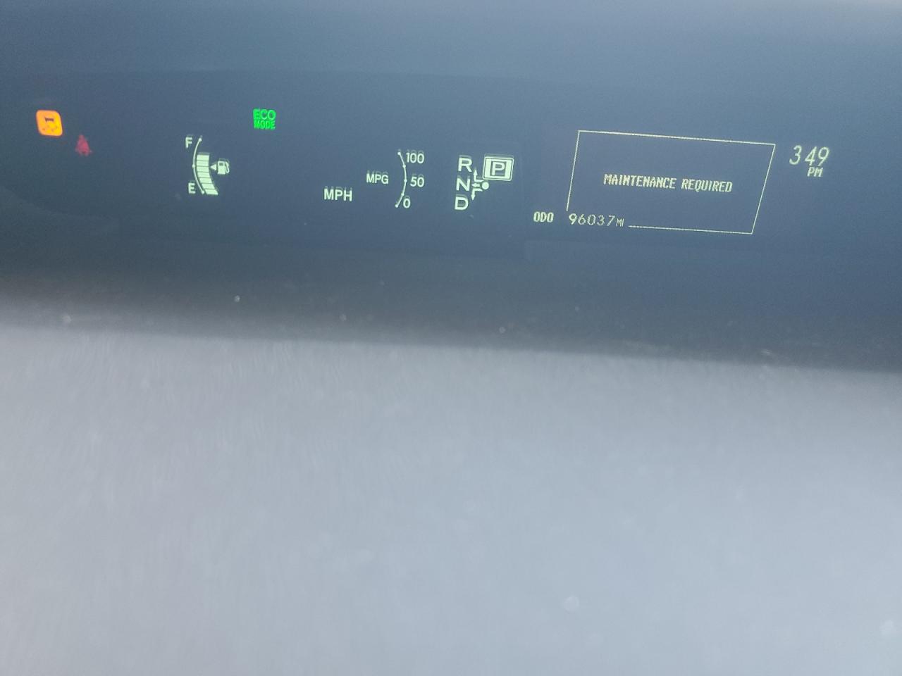 2015 Toyota Prius - Image 9