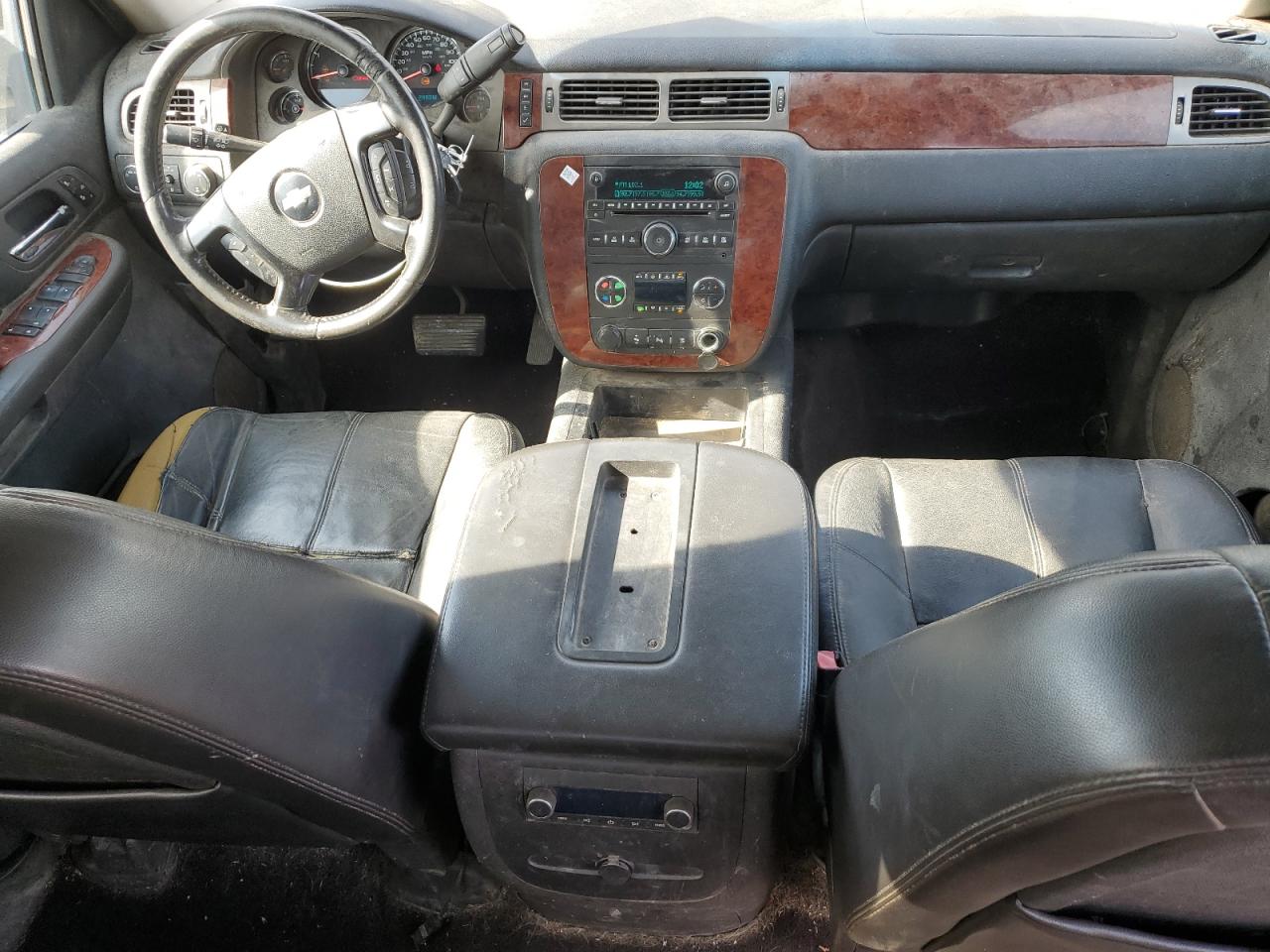 2009 Chevrolet Silverado - Image 8