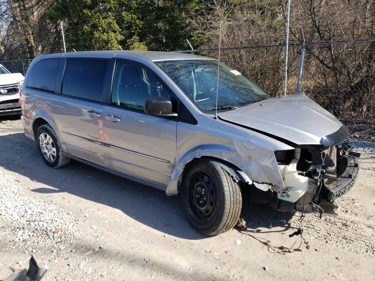 2016 Dodge Caravan - Image 4