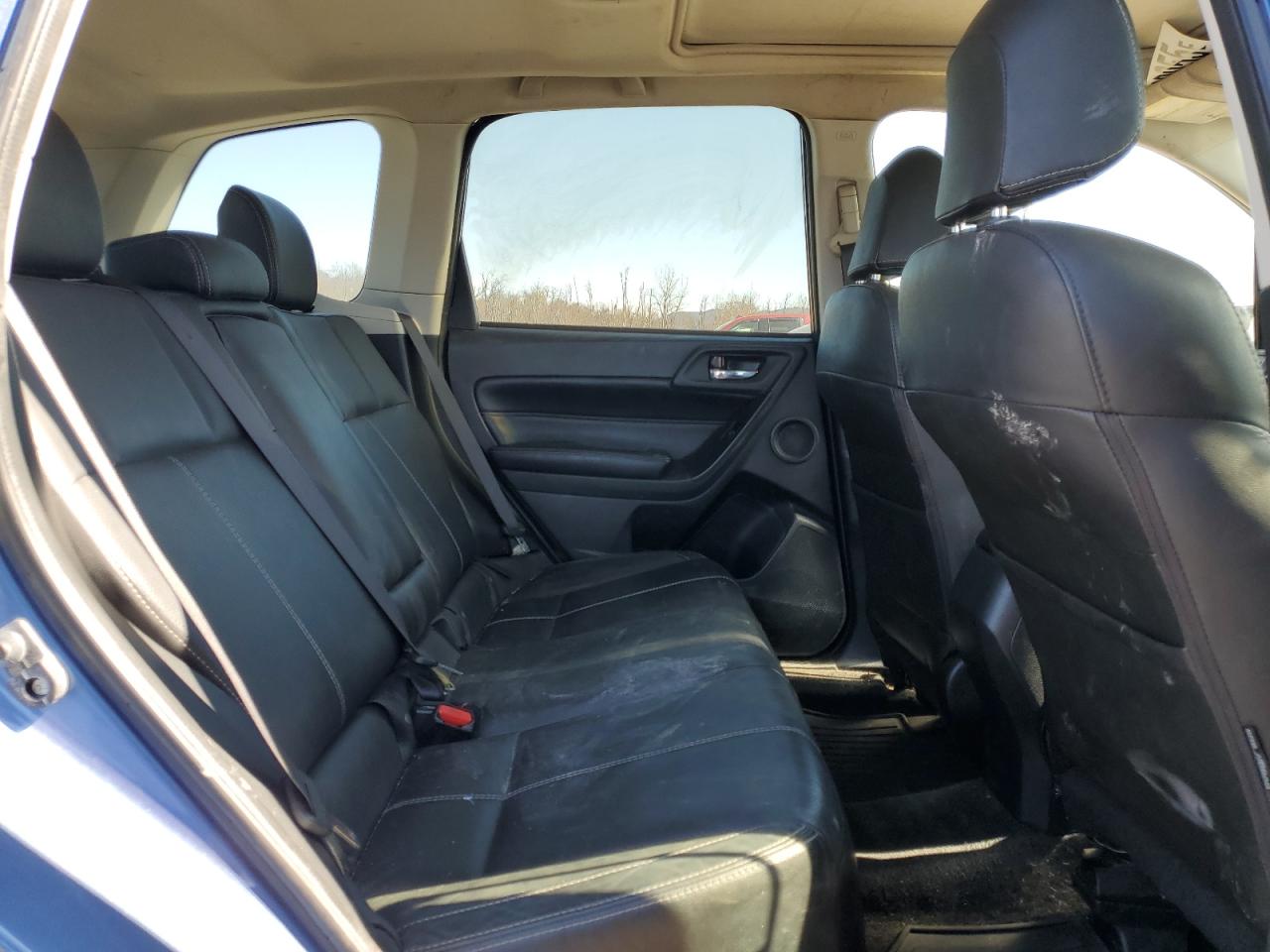 2017 Subaru Forester - Image 11