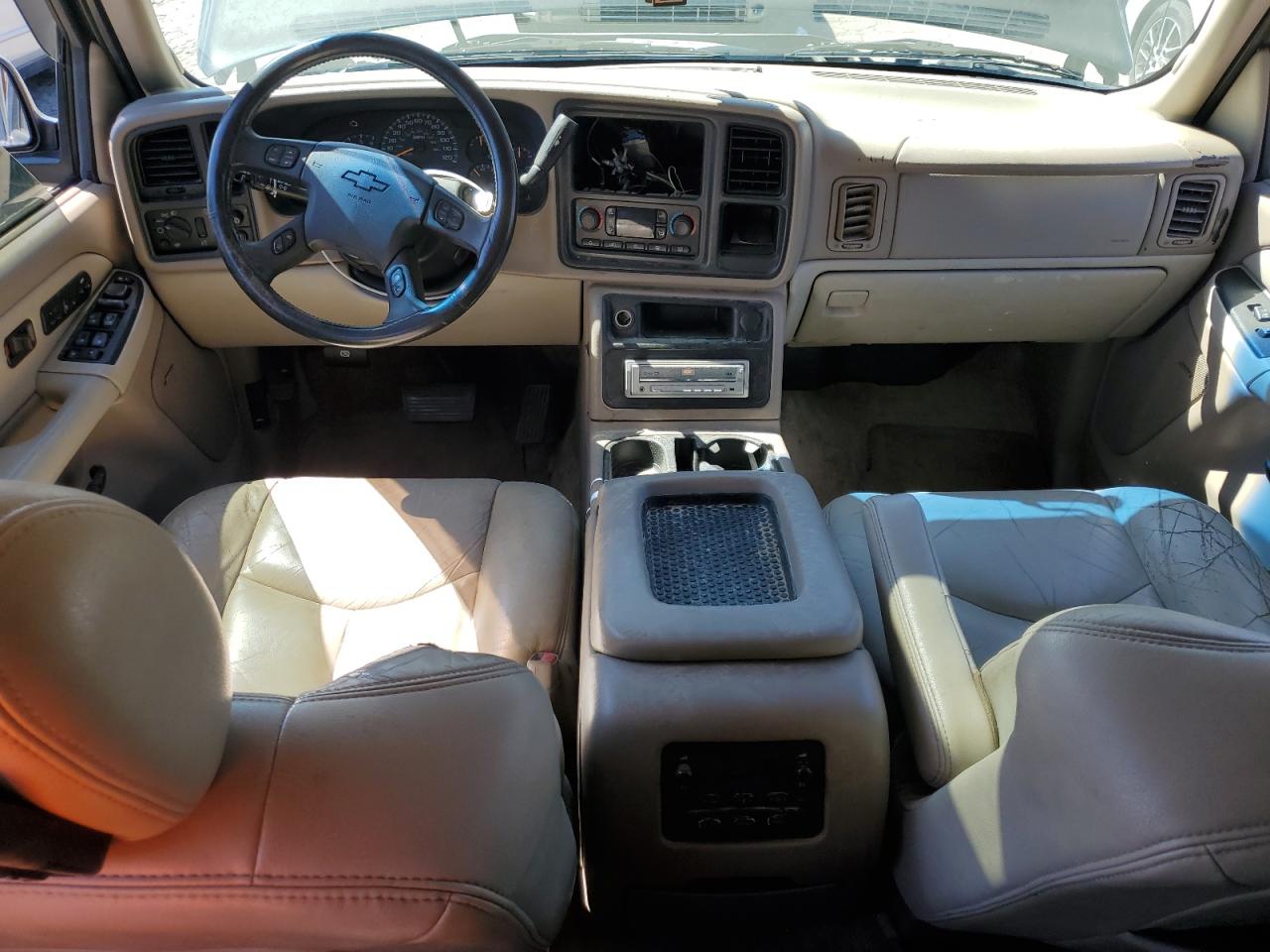 2003 Chevrolet Tahoe - Image 8
