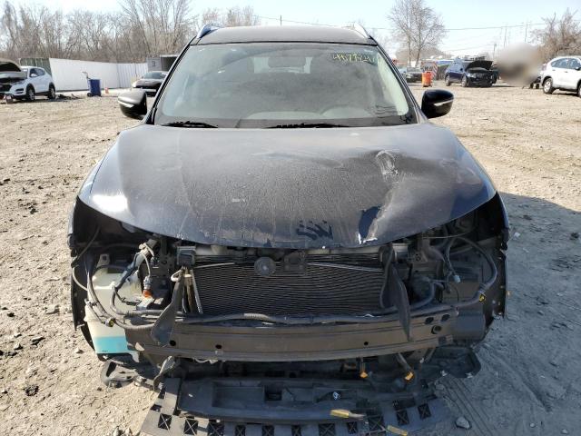 NISSAN ROGUE 2015 Czarny