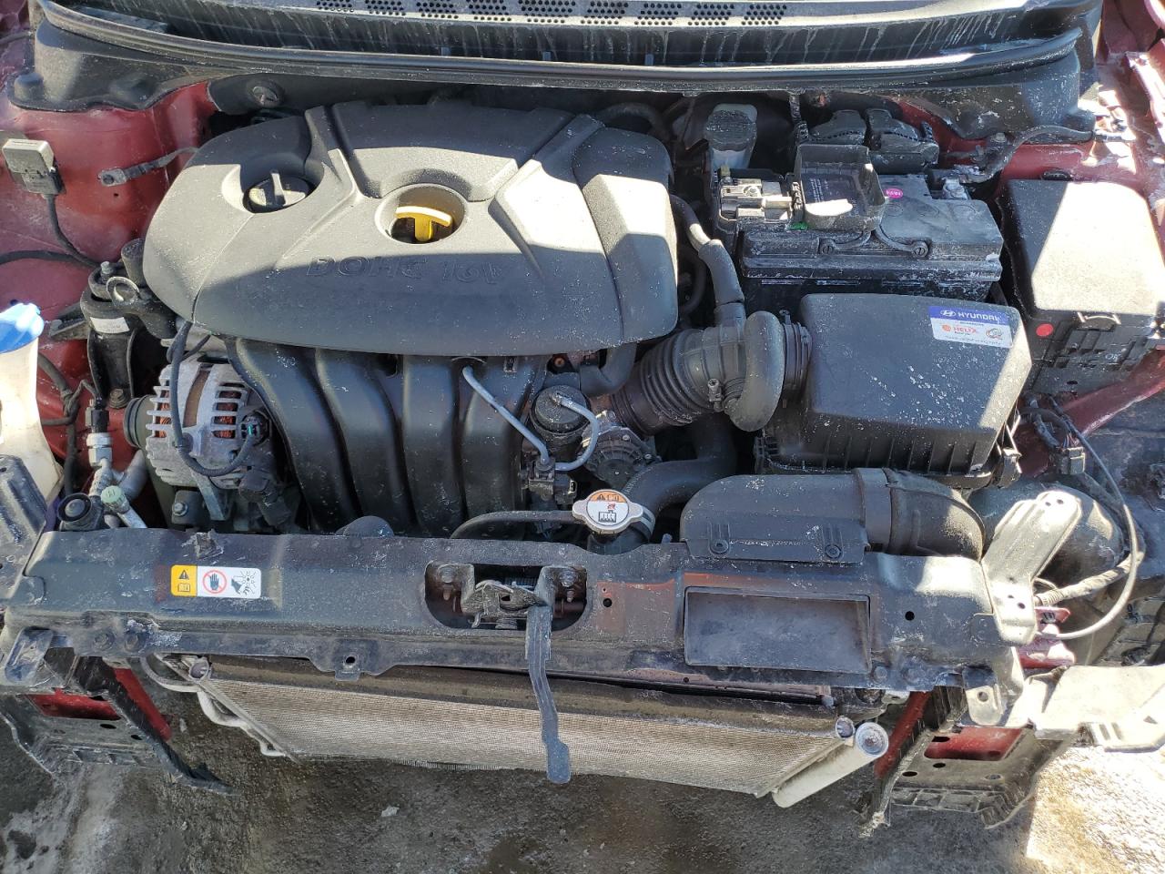 2016 Hyundai Elantra - Image 11