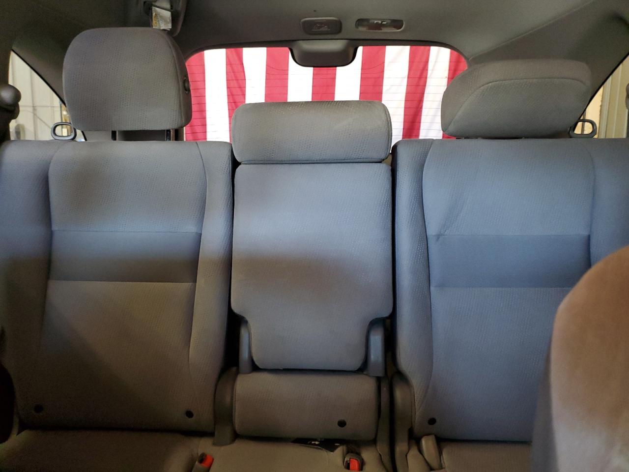 2011 Honda CR-V - Image 10