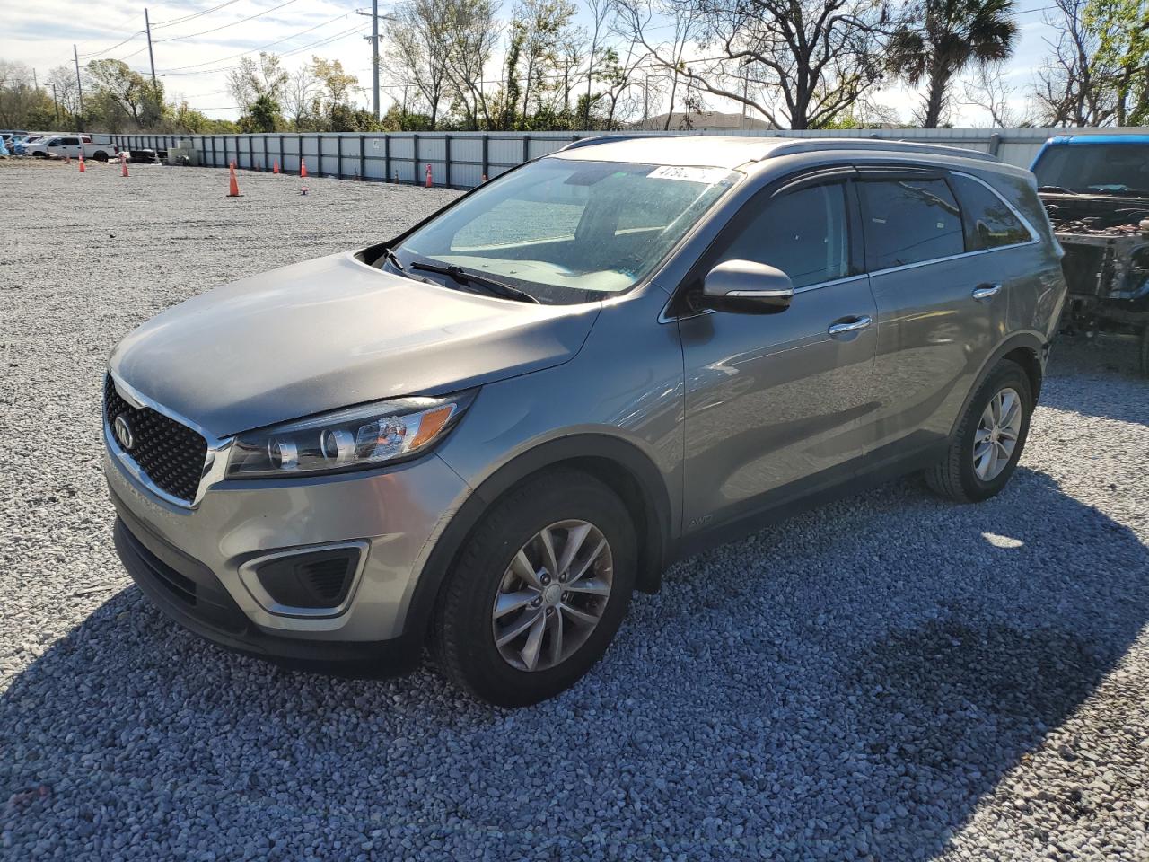 2016 Kia Sorento - Image 1