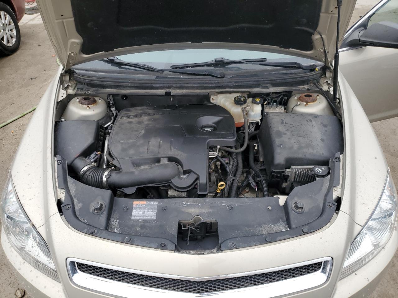 2012 Chevrolet Malibu - Image 11