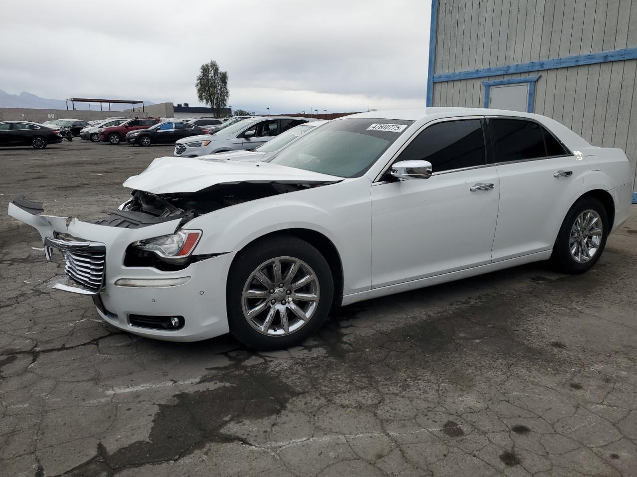 2014 Chrysler 300C იყიდება North Las Vegas-ში, NV - Side