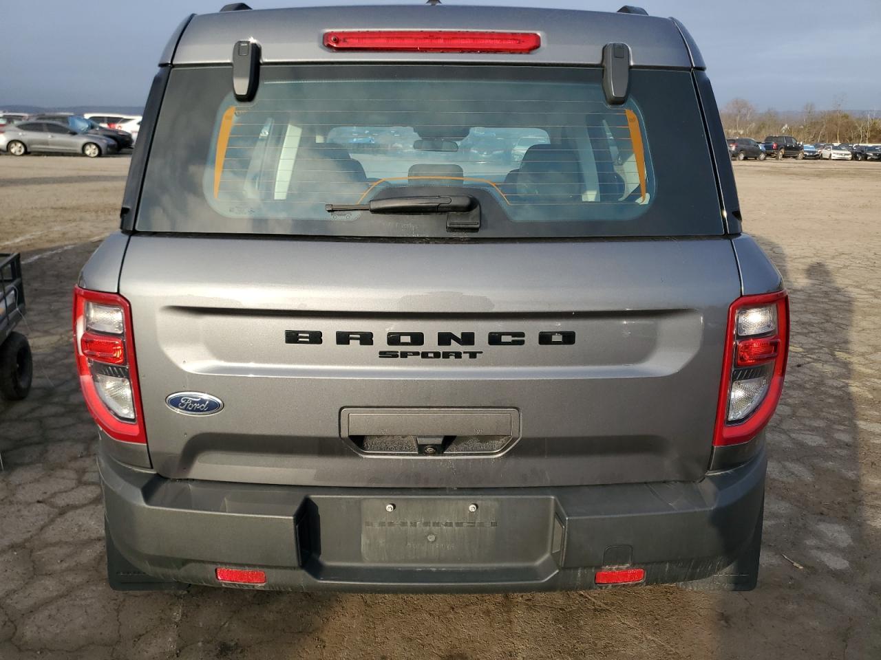 2021 Ford Bronco - Image 6