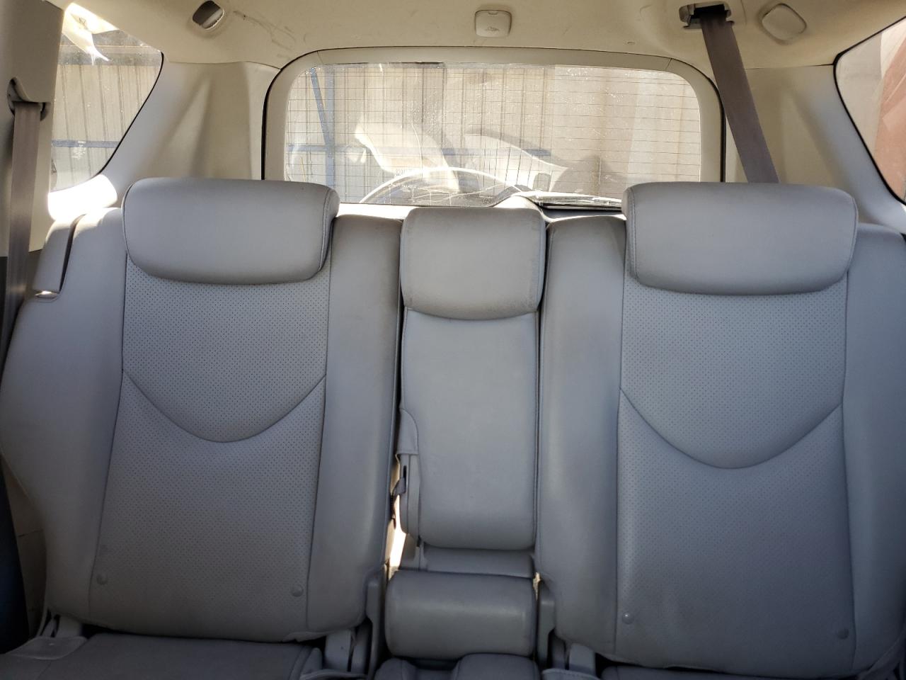 2008 Toyota Rav4 Limited VIN: JTMBK31V585046615 Lot: 50767085