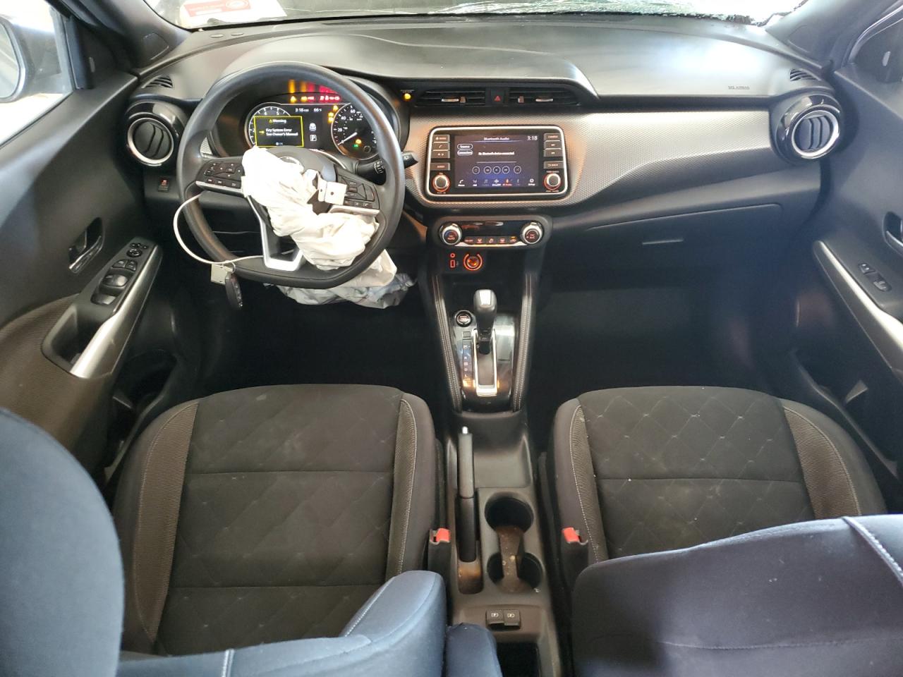 2019 Nissan Kicks - Image 8