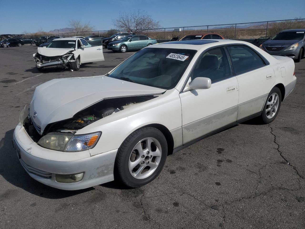 2001 Lexus ES - Image 1