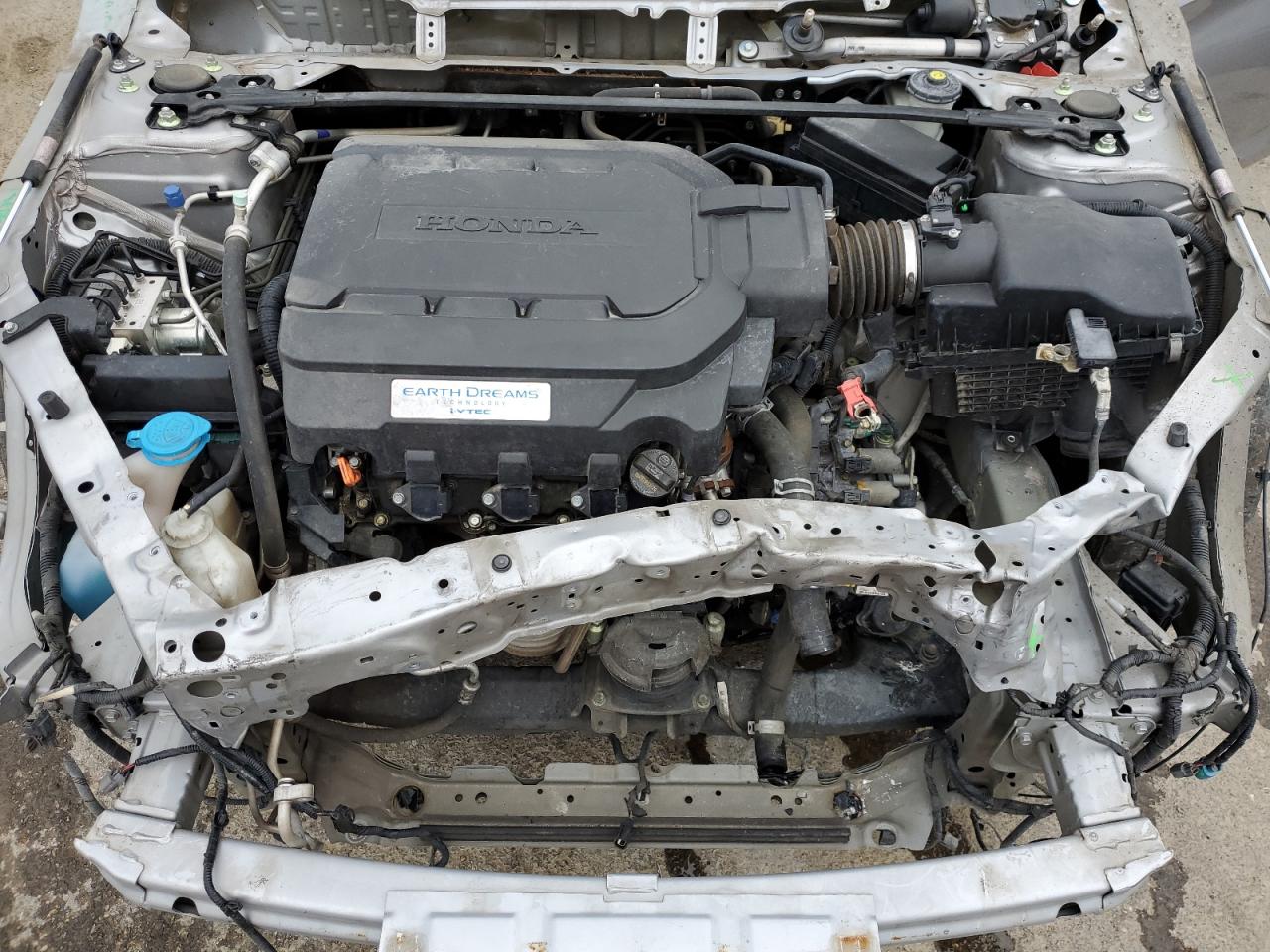 2017 Honda Accord - Image 11