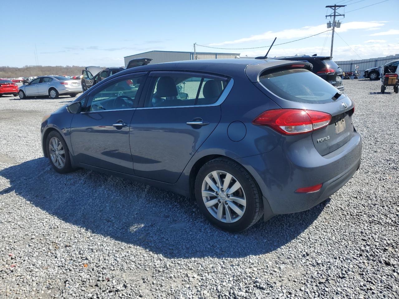 2015 Kia Forte - Image 2