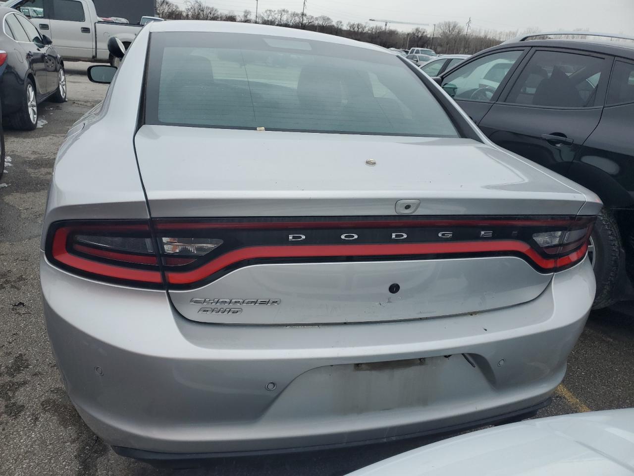 2017 Dodge Charger - Image 6