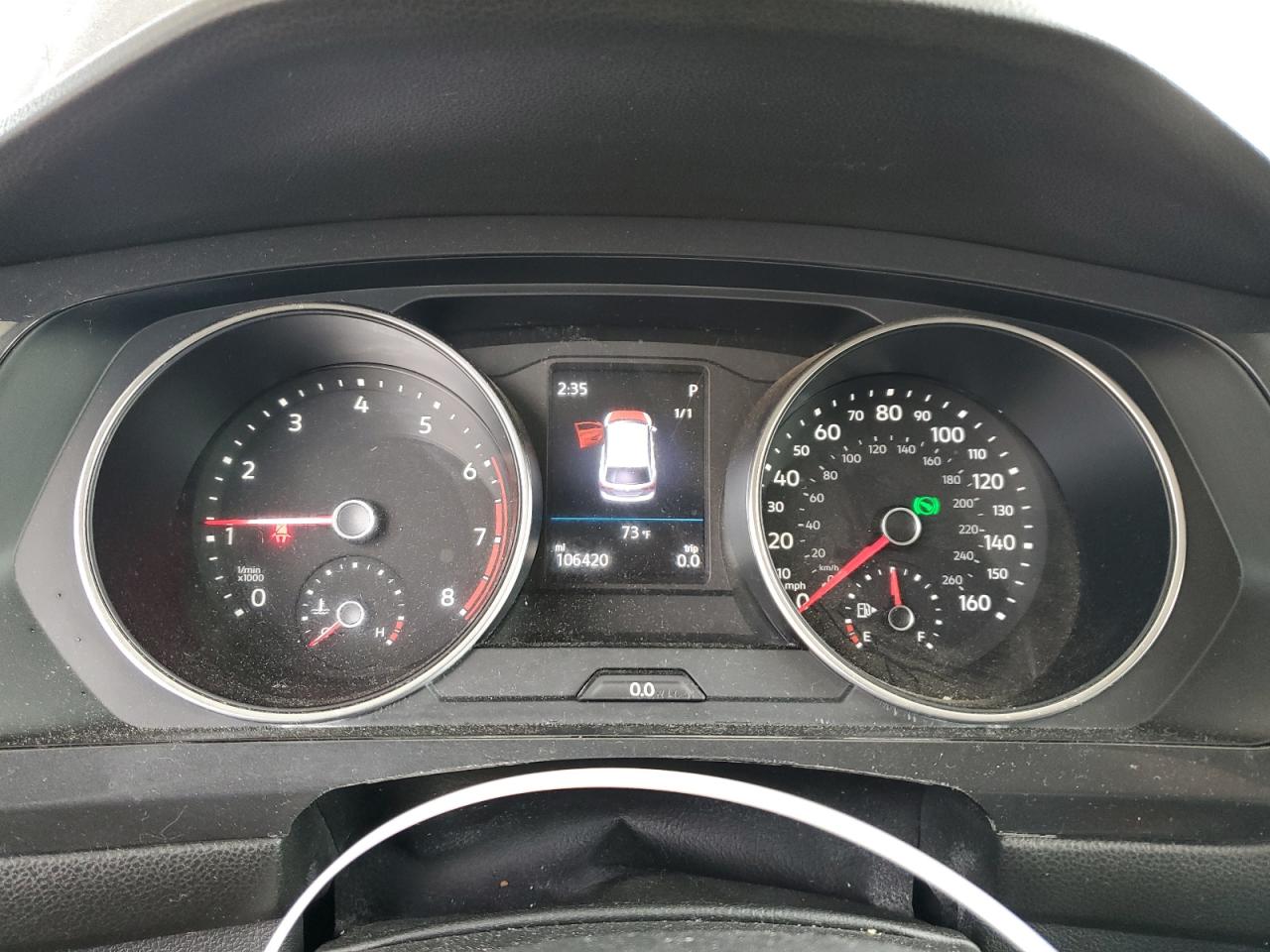 2018 Volkswagen Tiguan - Image 9