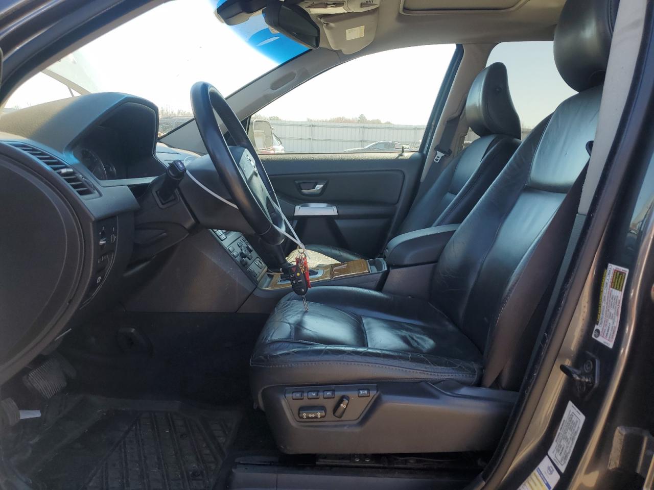 2006 Volvo XC90 - Image 7