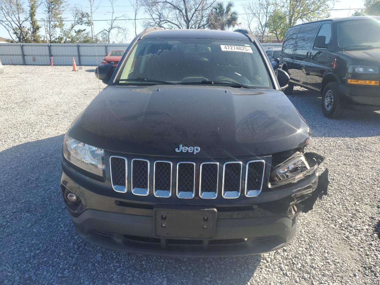 2017 Jeep Compass - Image 5