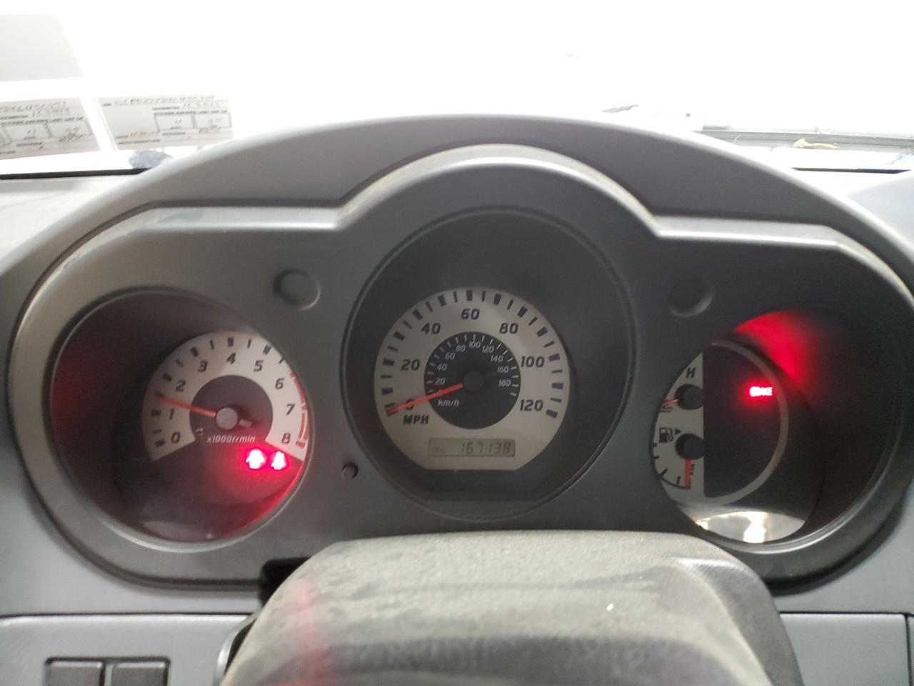2004 Nissan Navara (Frontier) - Image 9