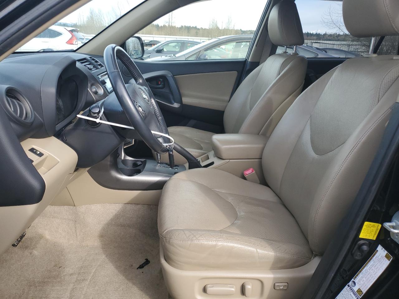 2012 Toyota RAV 4 - Image 7