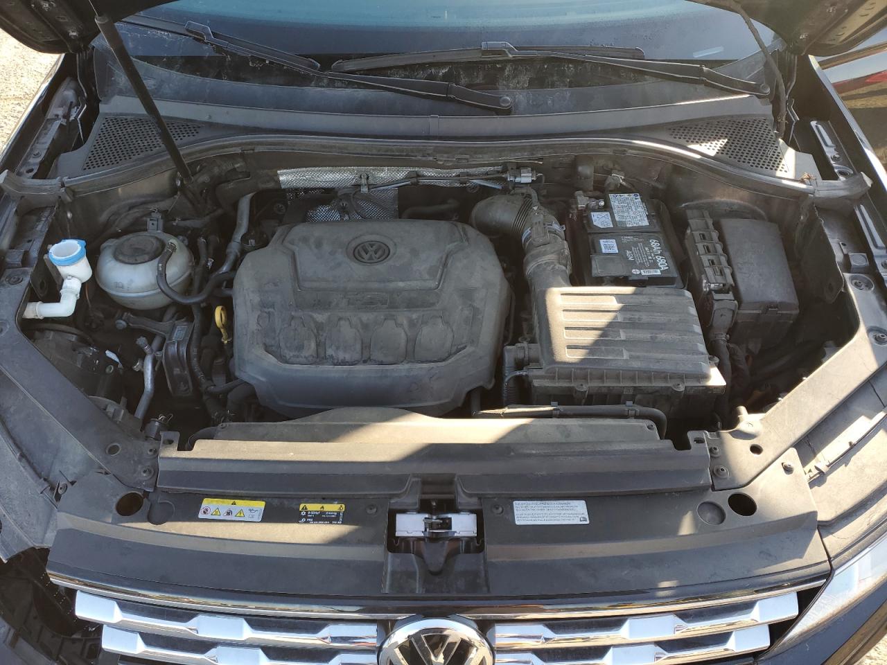 2018 Volkswagen Tiguan - Image 13