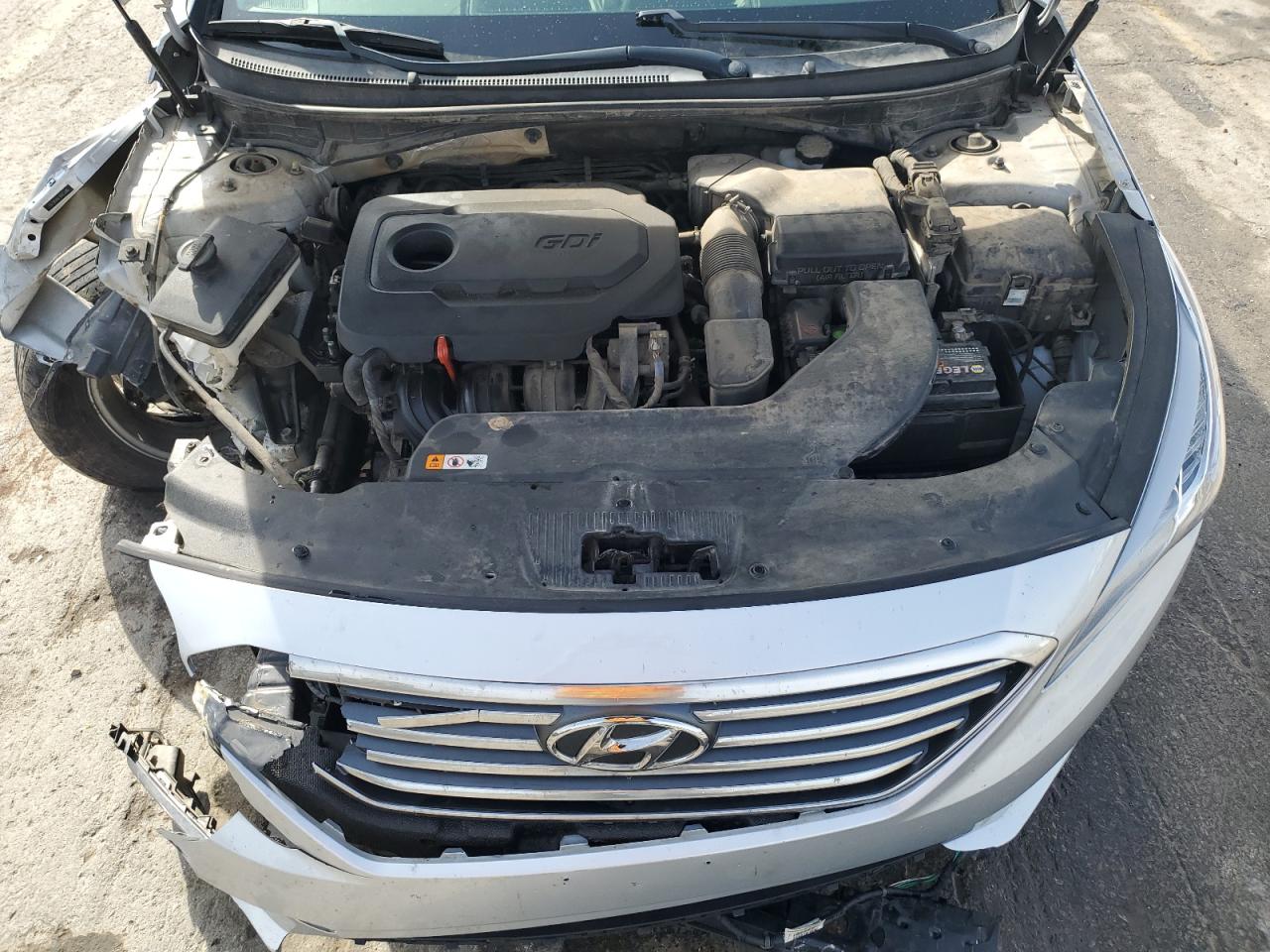 2017 Hyundai Sonata - Image 12