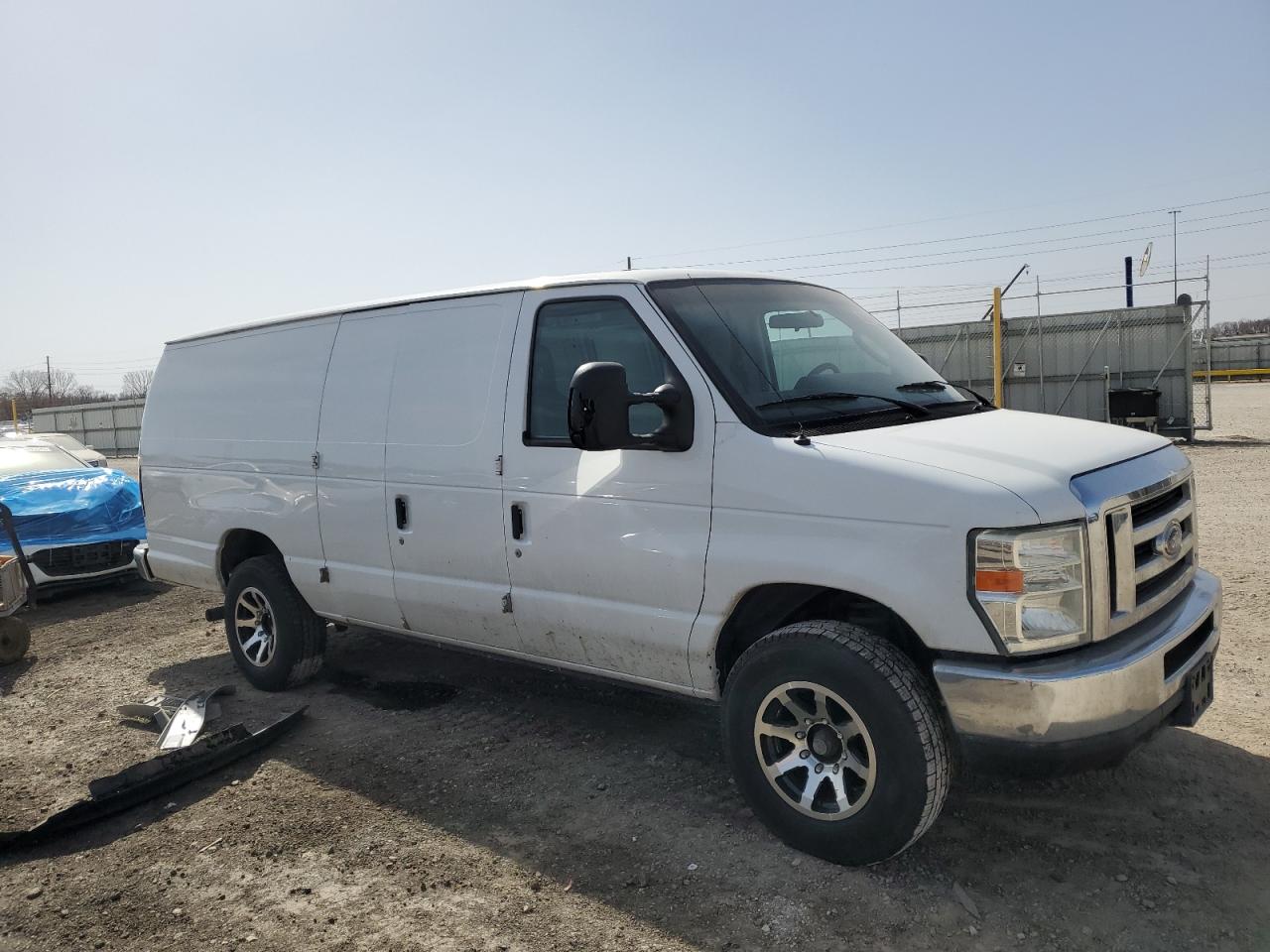 2013 Ford Econoline - Image 4