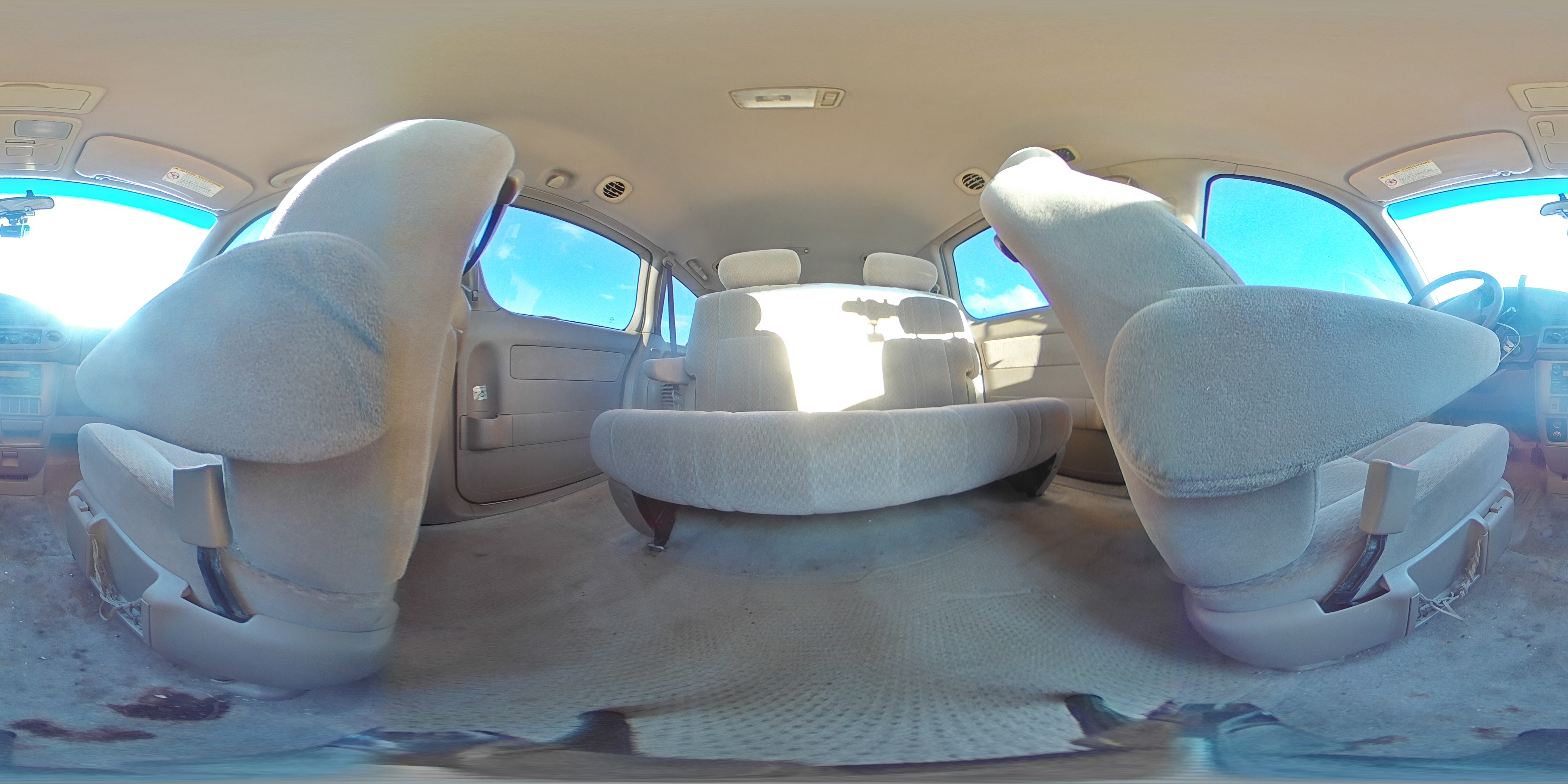 2002 Toyota Sienna - Image 15